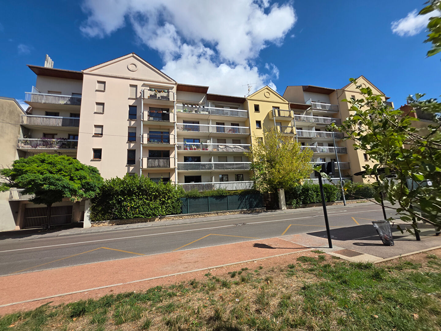 Appartement 5 pièces 76 m² · à Dijon · 76 m² · 220 000 €
