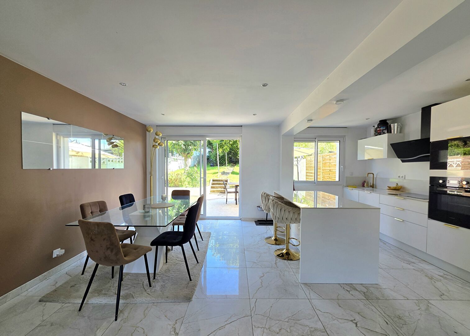 Maison 6 pièces 100 m² · à Saint-Léonard · 100 m² · 249 900 €