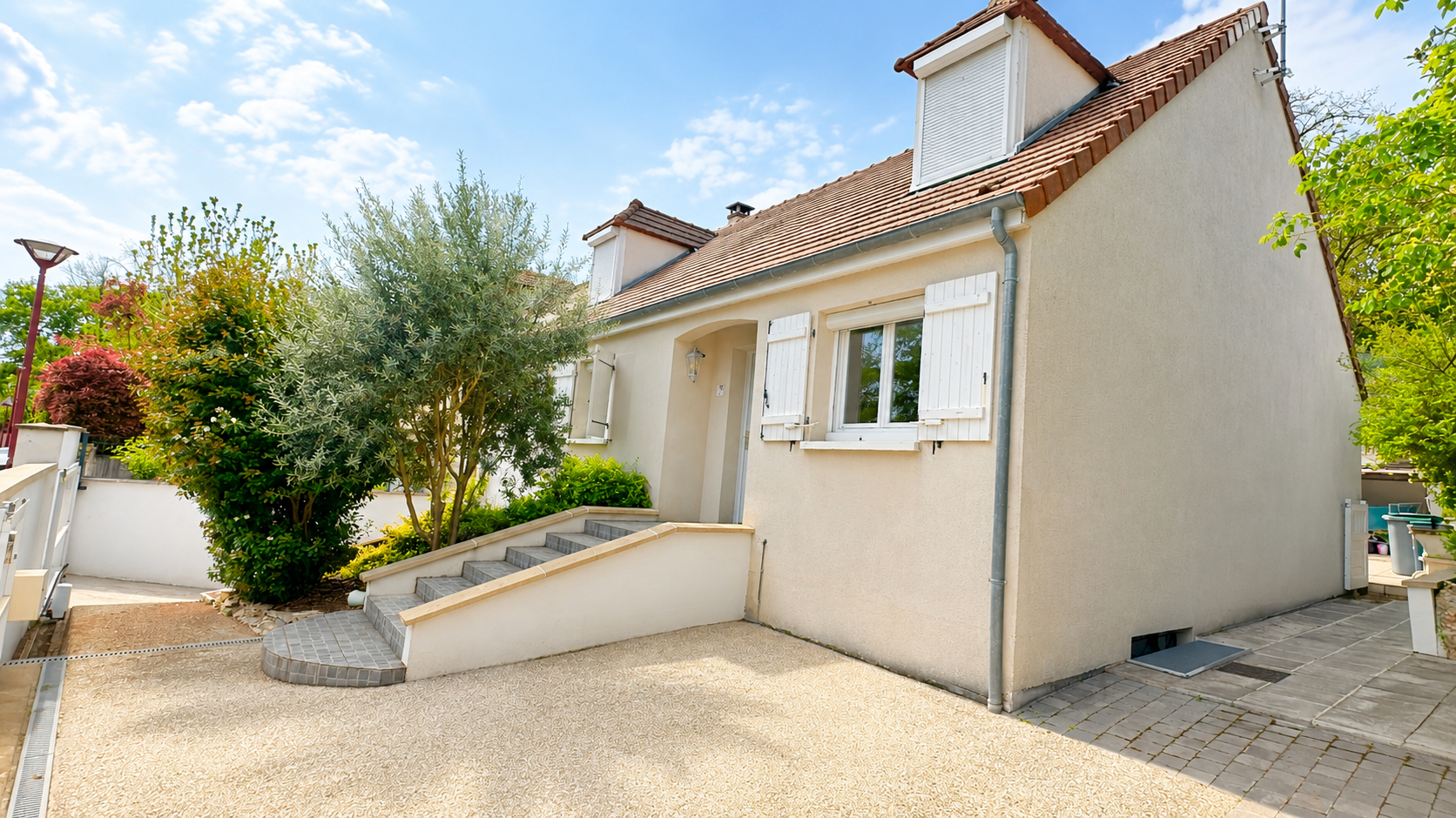 Maison 6 pièces 160 m² · à Linas · 160 m² · 389 900 €