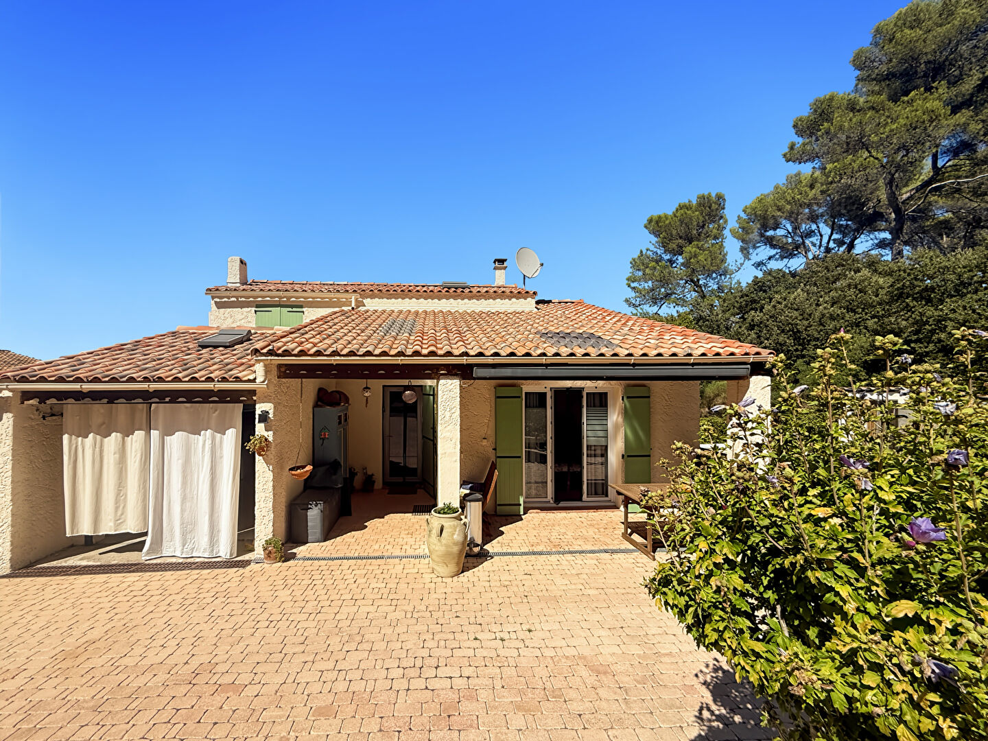 Maison 4 pièces 113 m² · à Simiane-Collongue · 113 m² · 560 000 €