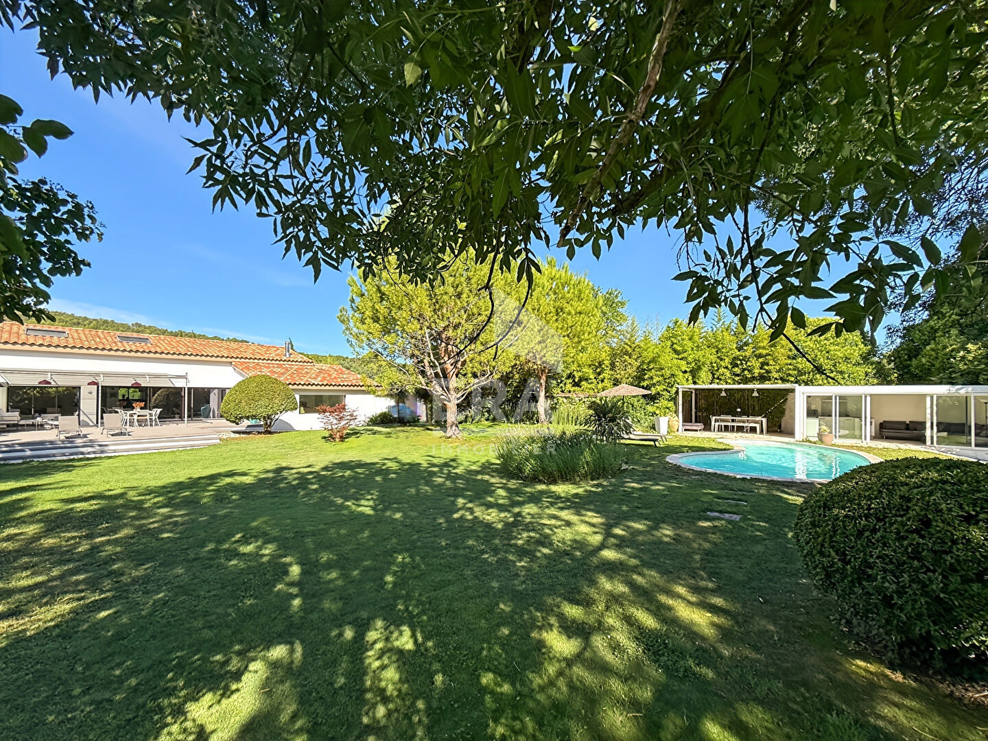 Maison 6 pièces 173 m² · à Cabriès · 173 m² · 1 169 000 €