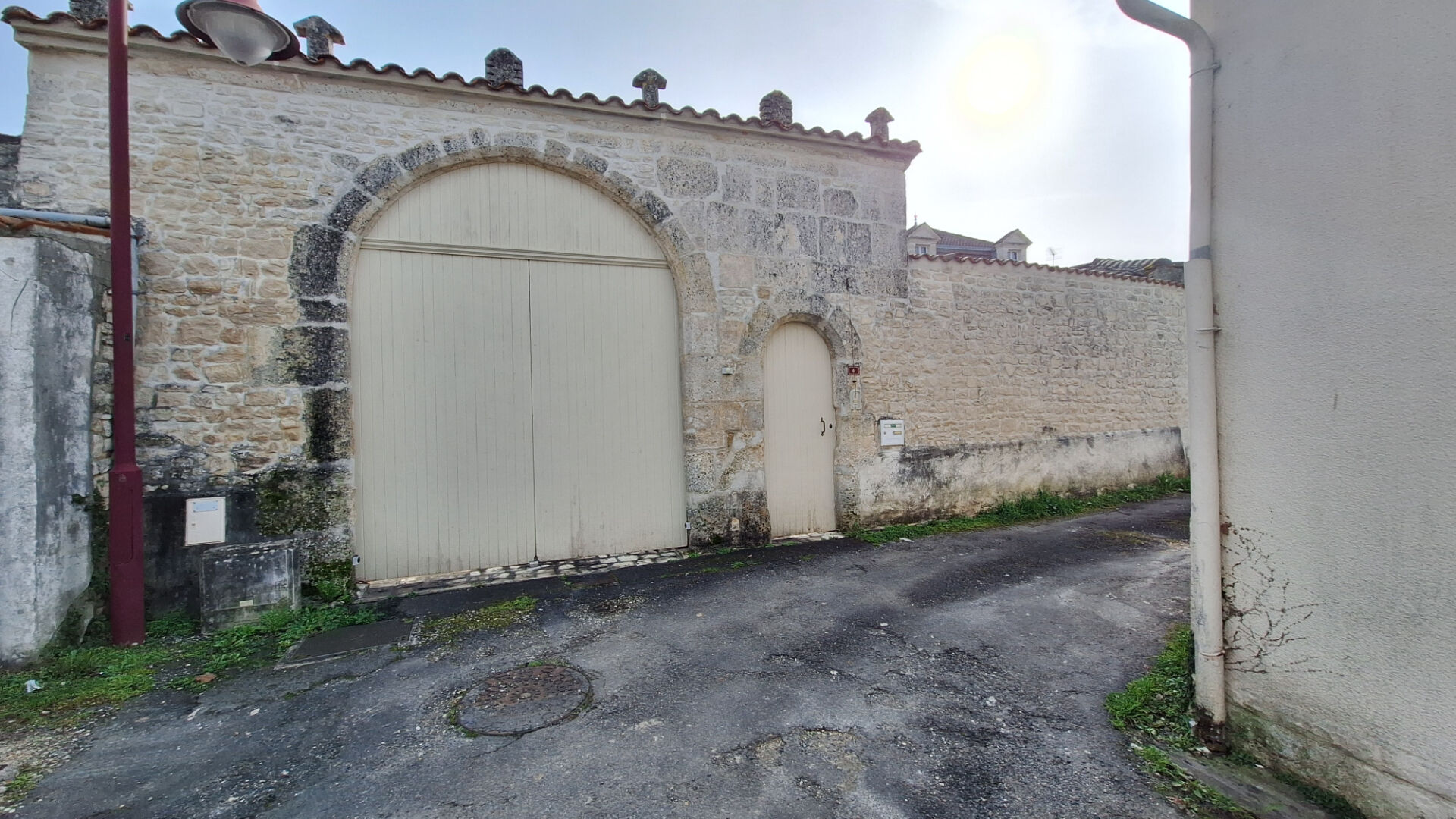 A VENDRE MAISON DE MAÎTRE À VARS - 3 CHAMBRES - 210 M2