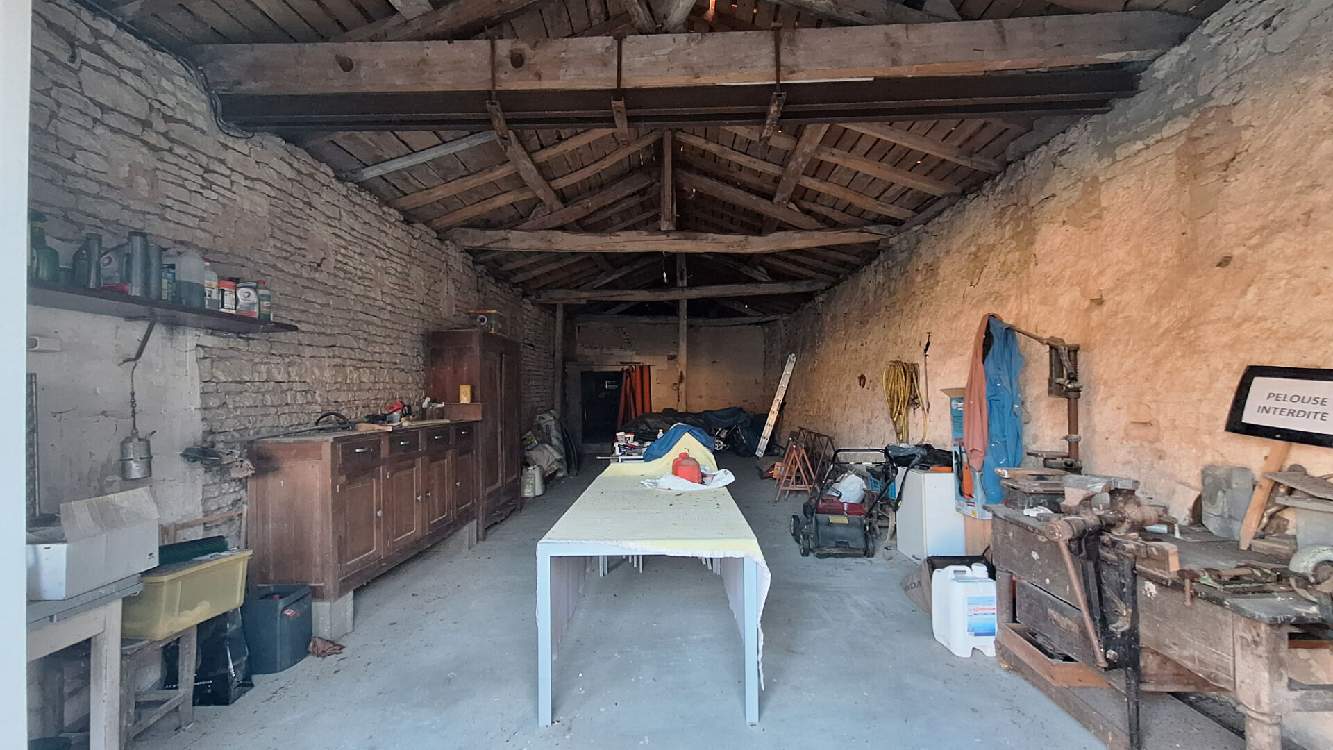 A VENDRE MAISON DE MAÎTRE À VARS - 3 CHAMBRES - 210 M2