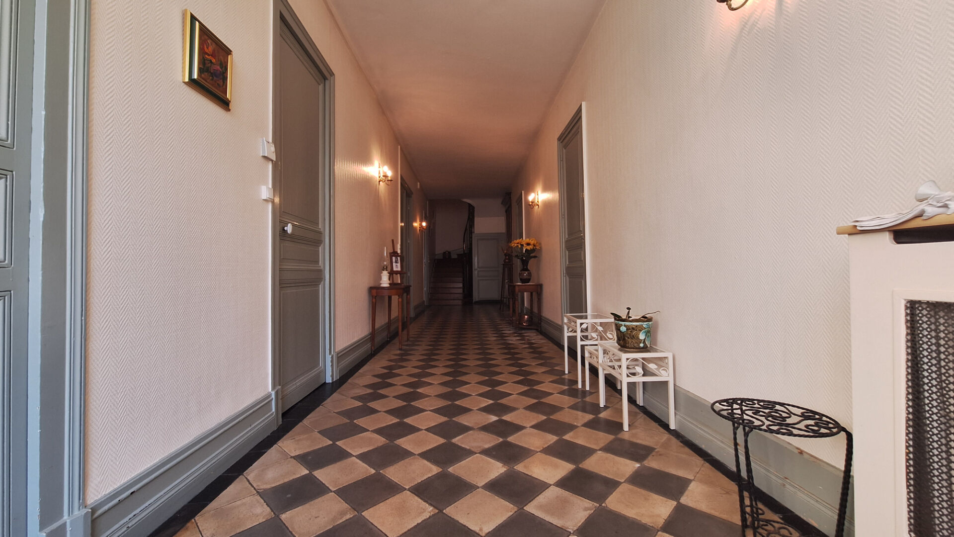 A VENDRE MAISON DE MAÎTRE À VARS - 3 CHAMBRES - 210 M2