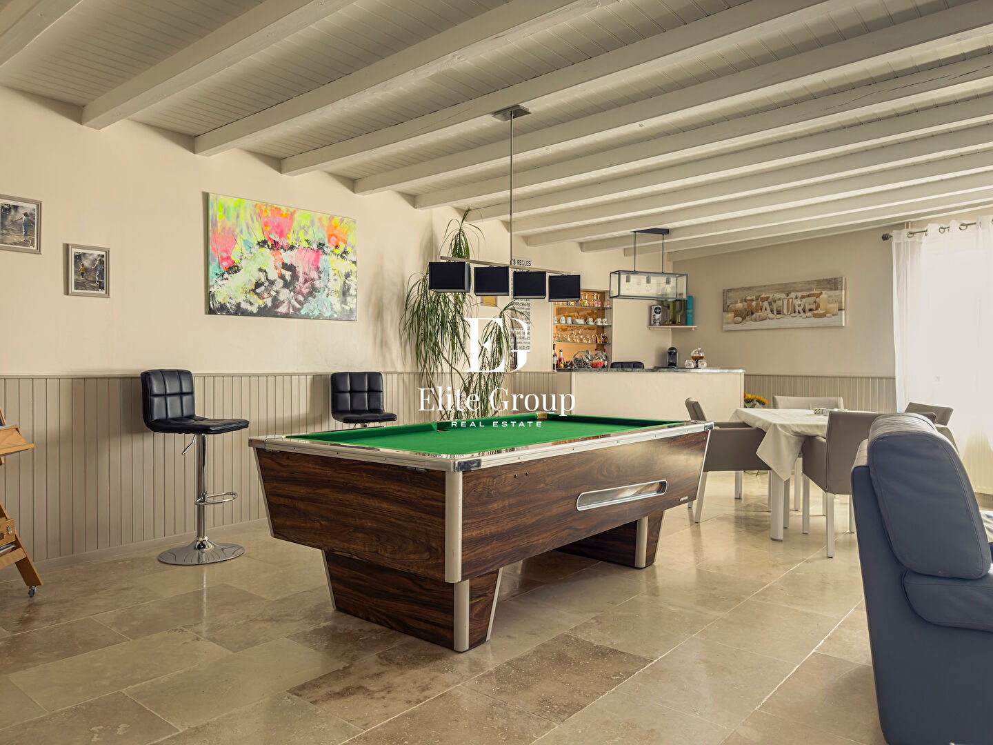 A VENDRE MAISON EN PIERRE DE PLAIN-PIED À RIVIERES - 144 M2 - 5 PIÈCES