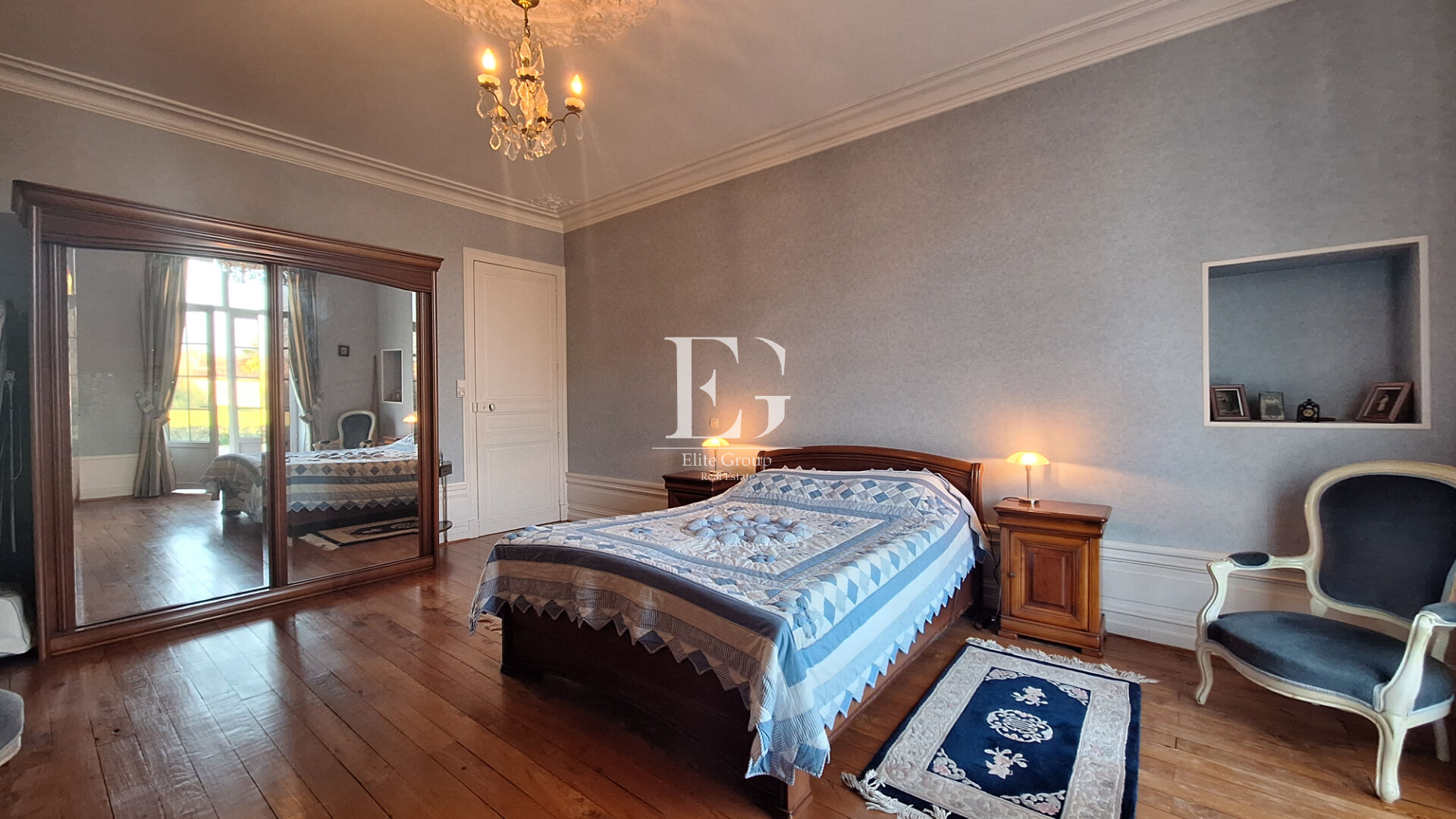 A VENDRE MAISON DE MAÎTRE À VARS - 3 CHAMBRES - 210 M2