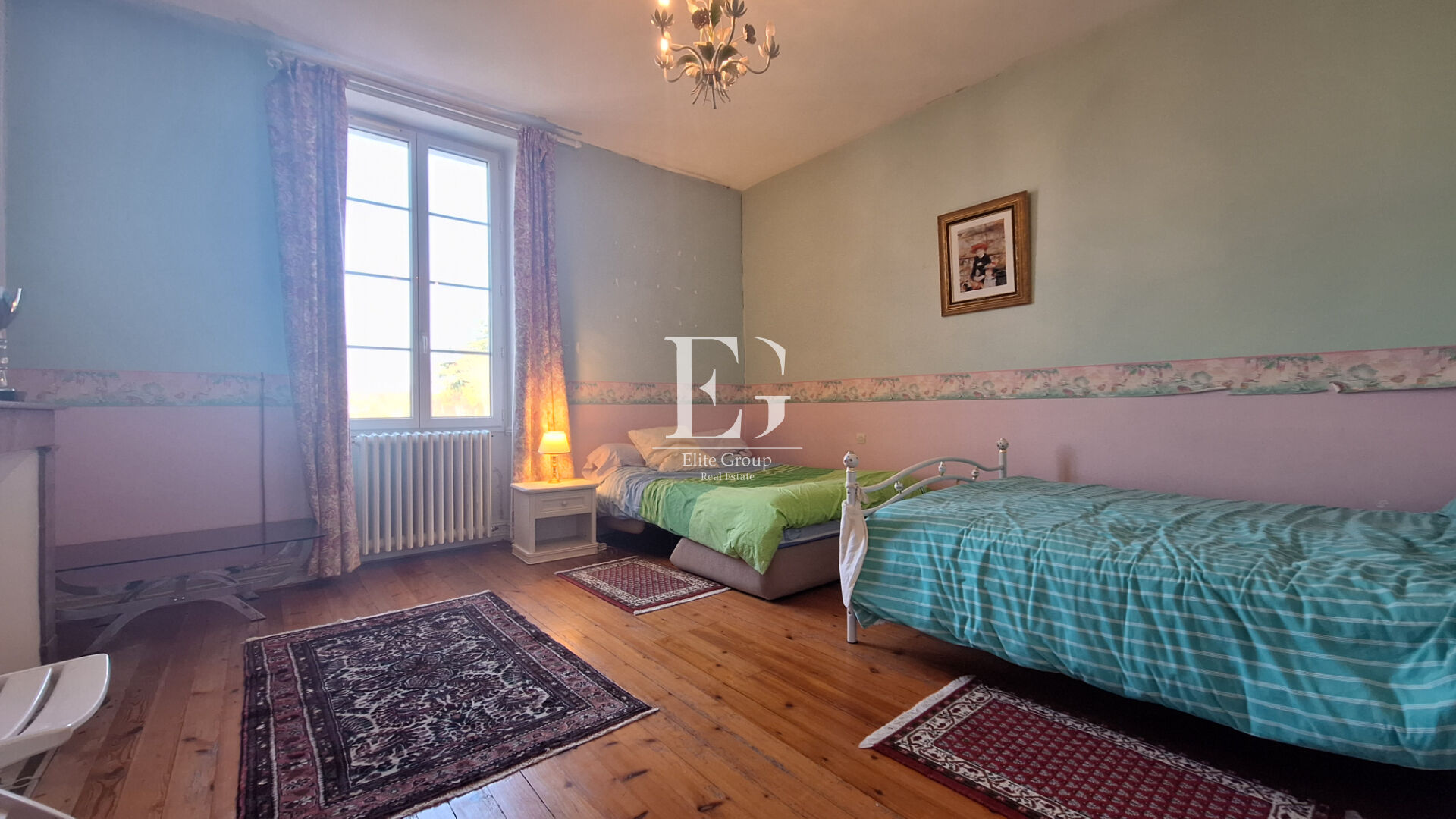 A VENDRE MAISON DE MAÎTRE À VARS - 3 CHAMBRES - 210 M2