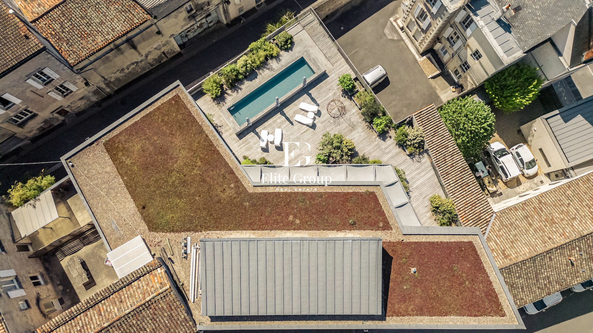 A VENDRE PENTHOUSE  D'EXCEPTION  AVEC TERRASSE ET PISCINE - 294M² - ANGOULÊME