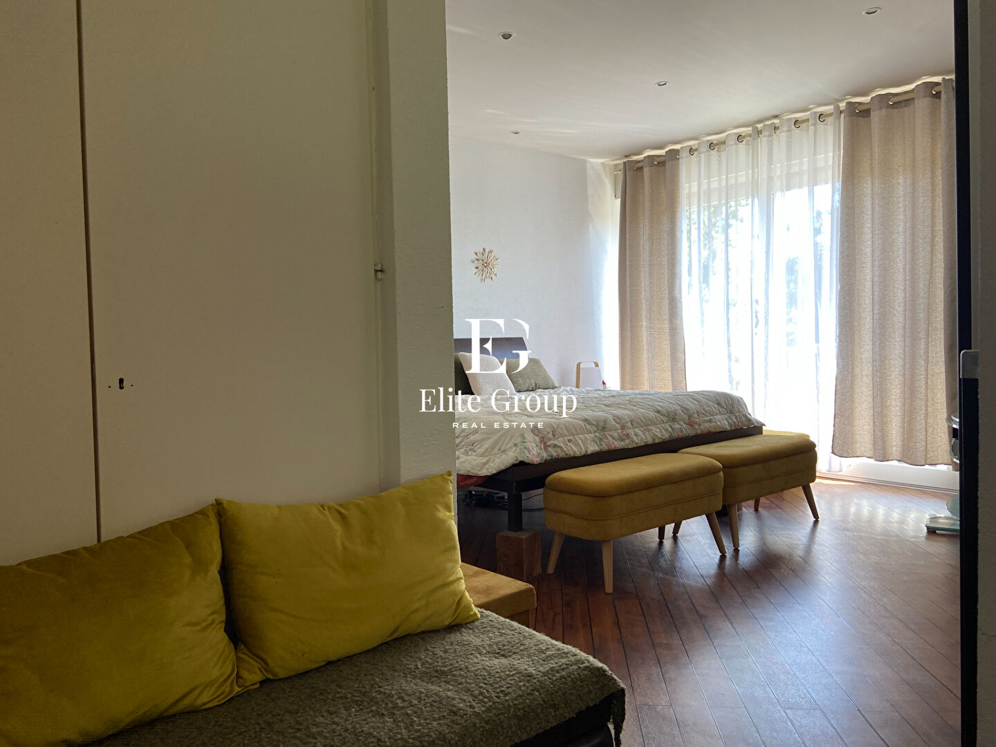 À VENDRE MAISON D'ARCHITECTE  SECTEUR ANGOULÊME - 274m² - 7 PIÈCES