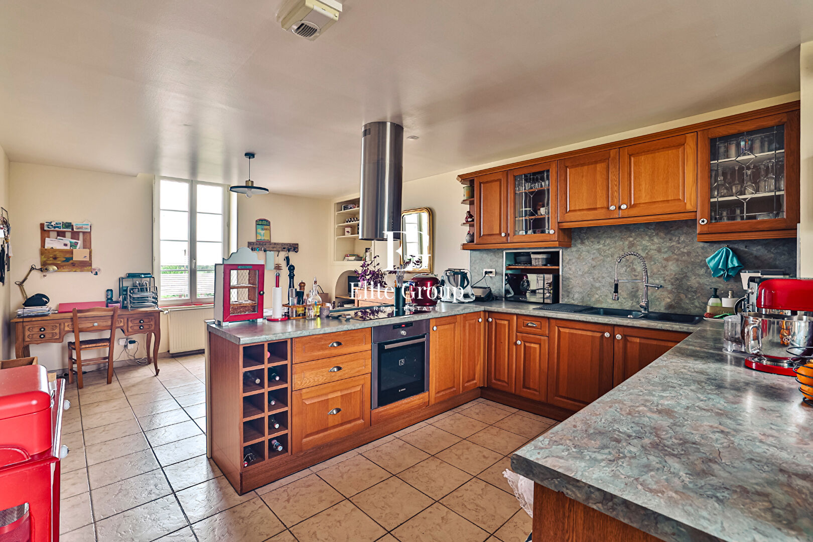 A VENDRE SUPERBE MAISON À MÉRIGNAC 457 m2