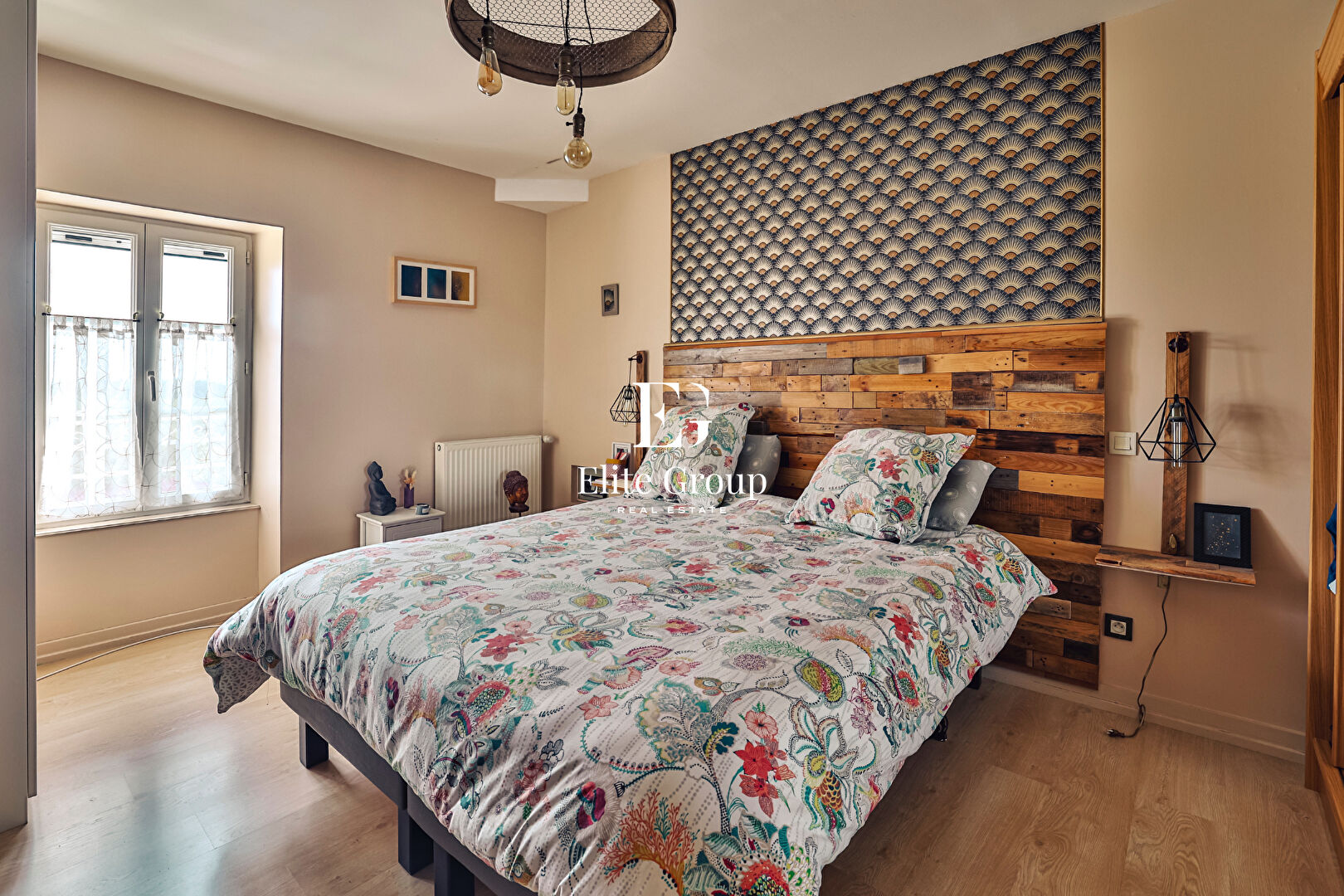A VENDRE SUPERBE MAISON À MÉRIGNAC 457 m2