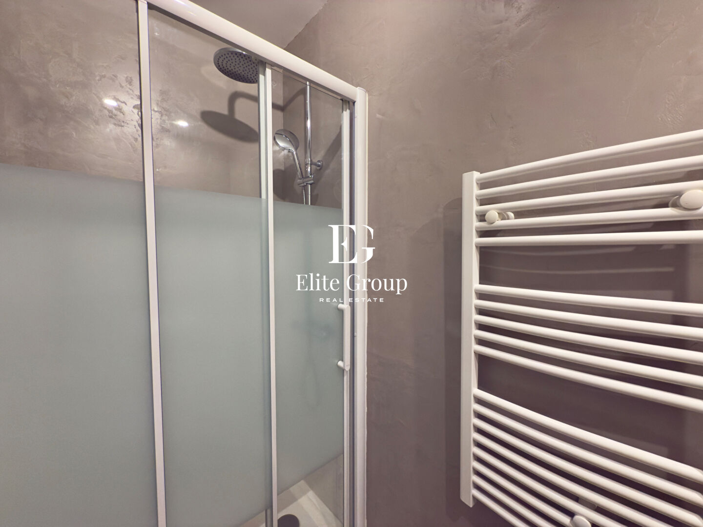 A VENDRE - APPARTEMENT AU MOULLEAU A 400M DE LA PLAGE - T1 - 29,59 m2