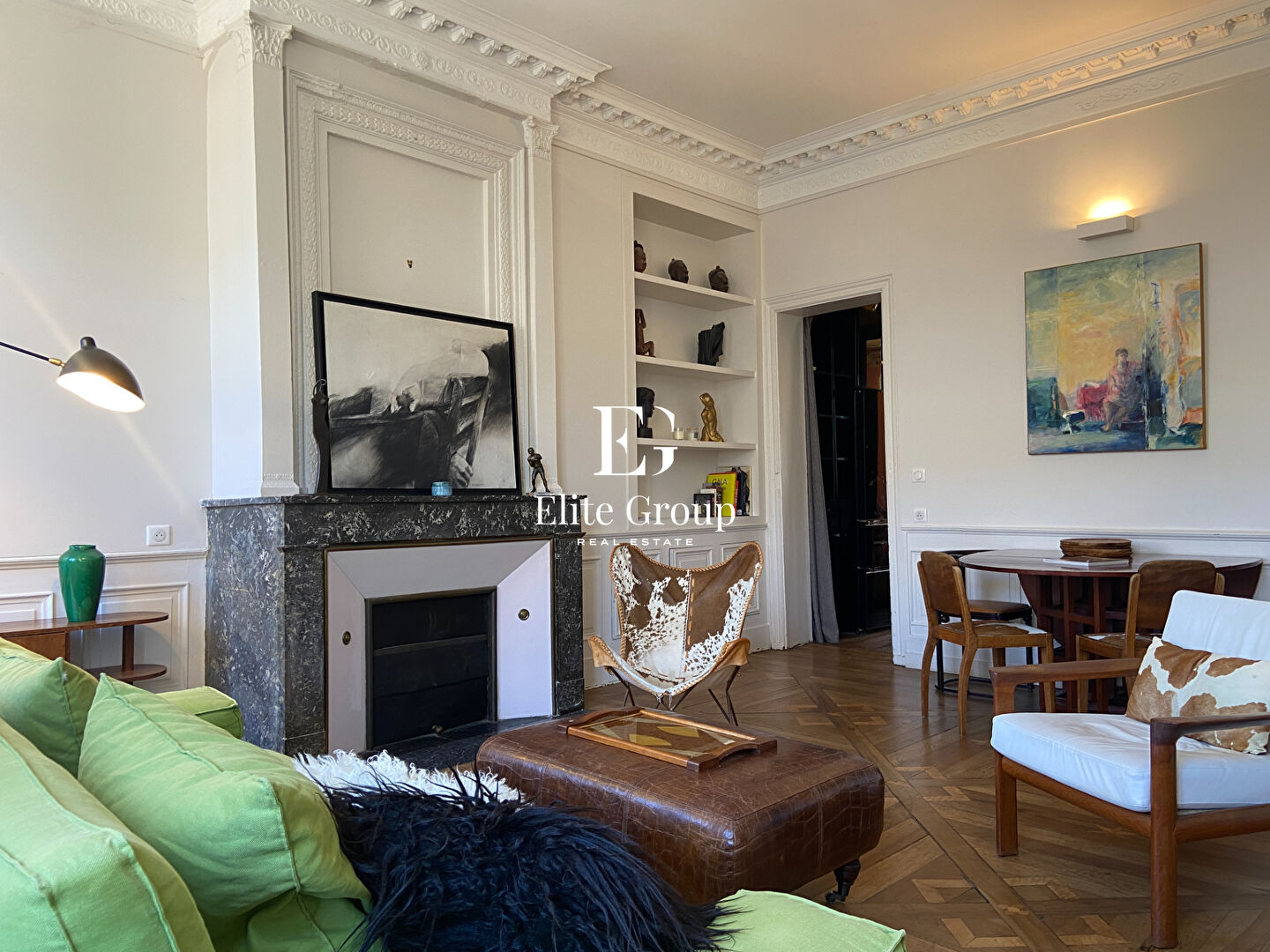 À VENDRE - APPARTEMENT D'EXCEPTION EN PLEIN COEUR HISTORIQUE DE BORDEAUX - 2 CHAMBRES - 83M²