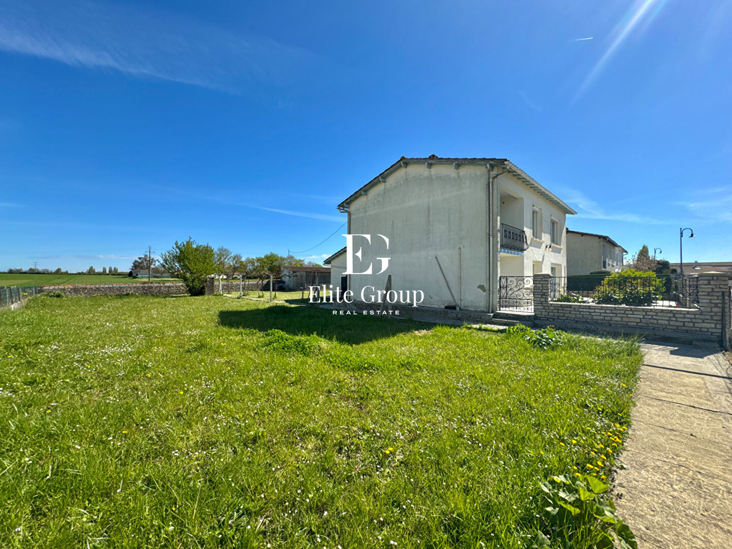 A Vendre Maison - Cabariot - 2 Chambres - 65 m²