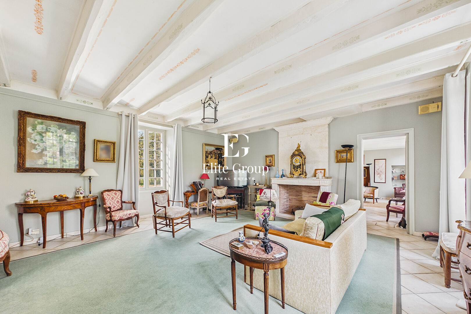 À VENDRE MAISON D'EXCEPTION PROCHE D'ANGOULÊME - 297M2 - 12 PIÈCES