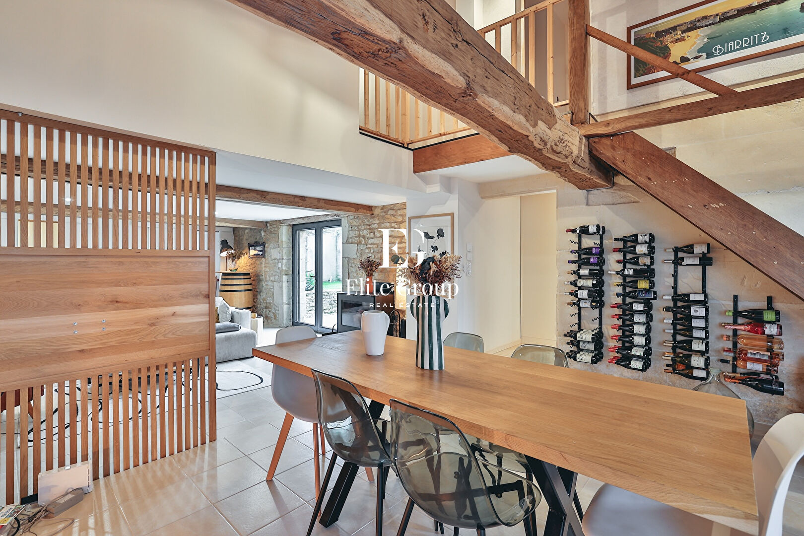 À VENDRE TRÈS BELLE MAISON EN PIERRE À VAL DE COGNAC - 5 PIÈCES - 110 M2