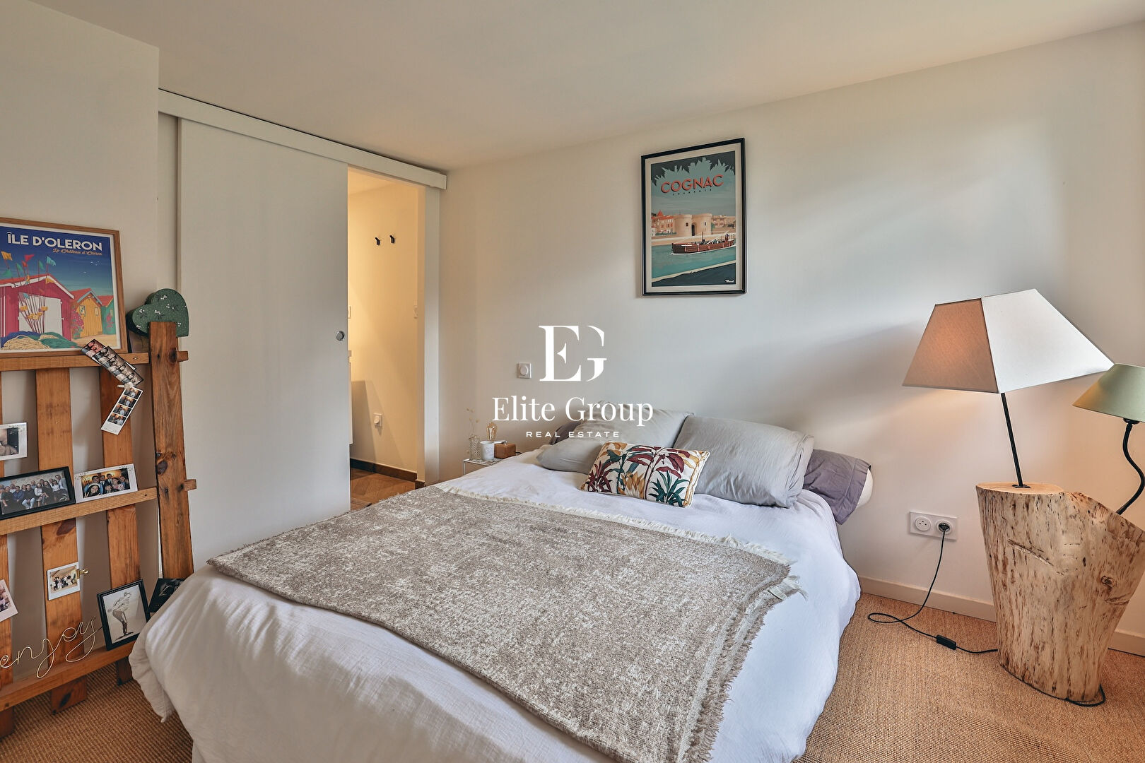 À VENDRE TRÈS BELLE MAISON EN PIERRE À VAL DE COGNAC - 5 PIÈCES - 110 M2