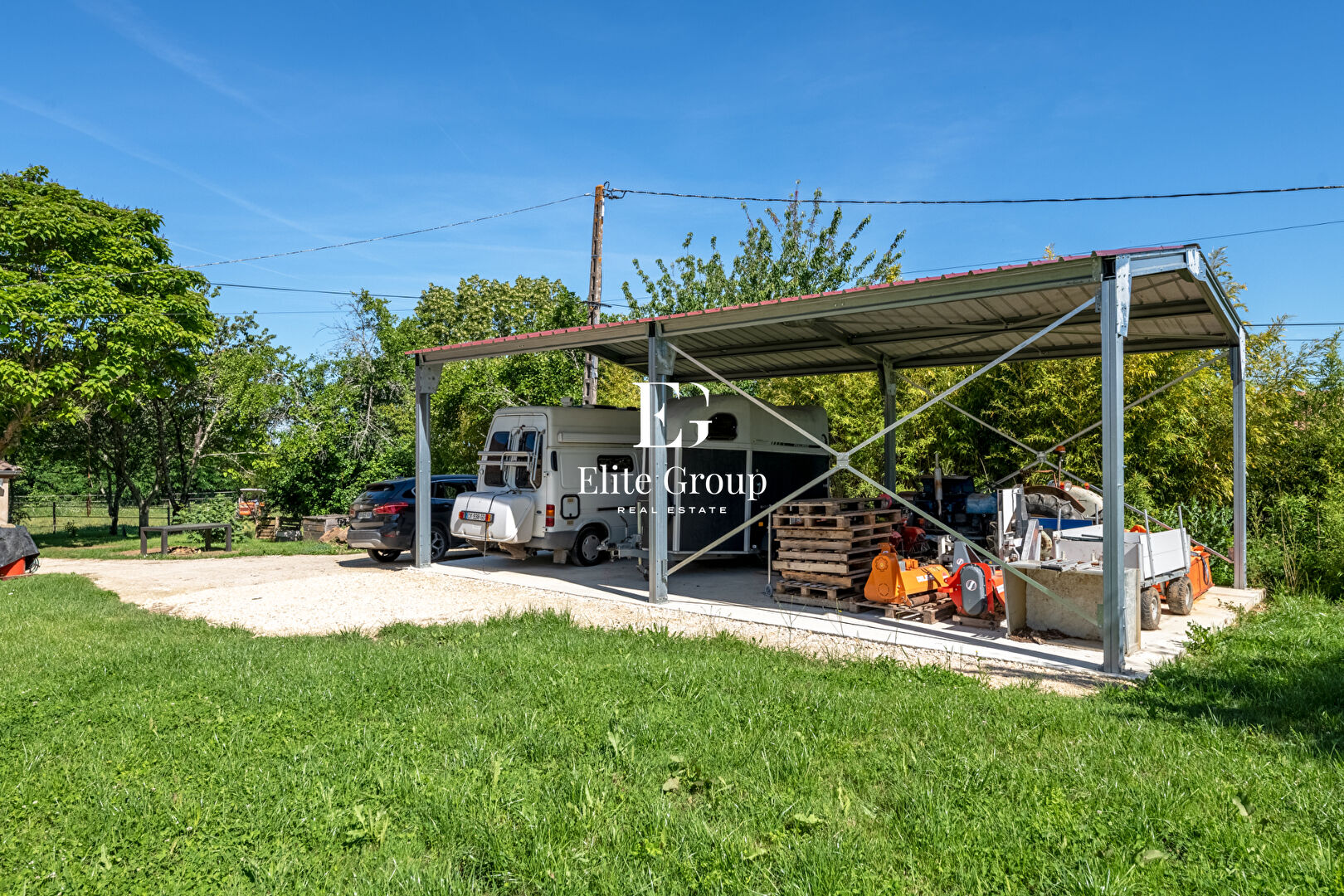 À VENDRE Maison Pays De Belves 10 pièces 229.52 m2