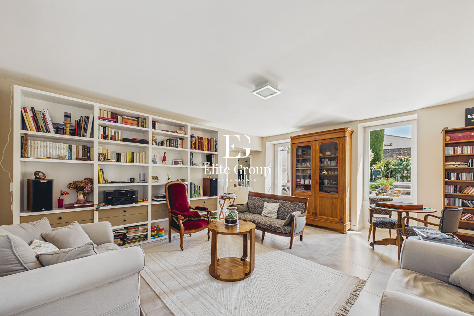 UNE MAISON D'EXCEPTION AU COEUR DU QUARTIER VICTOR HUGO
