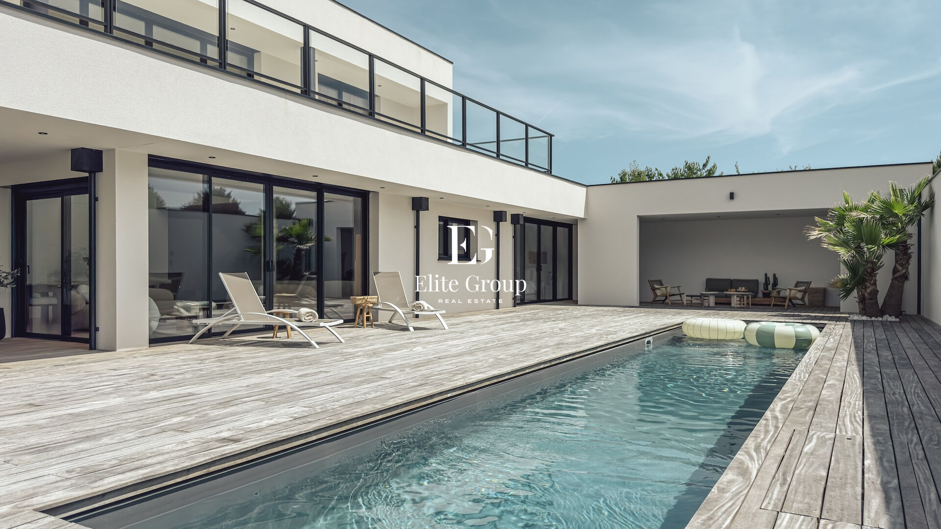 À VENDRE MAGNIFIQUE VILLA CALIFORNIENNE  - 11 PIÈCES - 300 M2