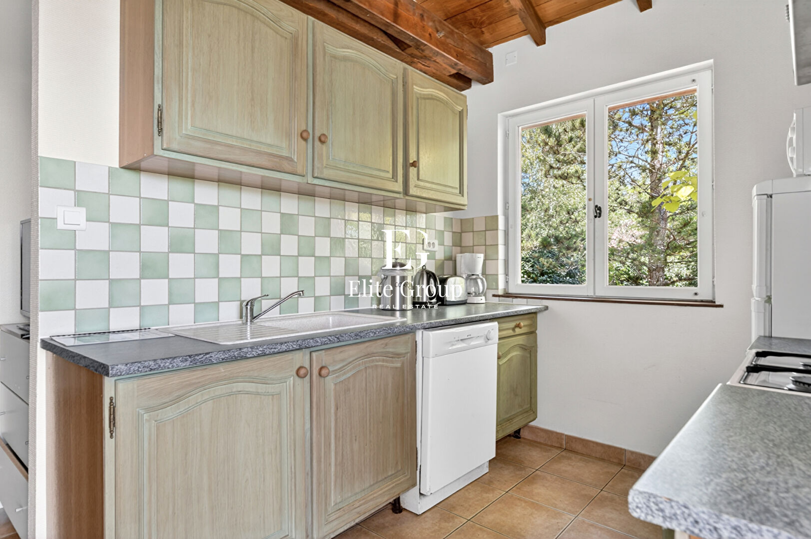 À VENDRE Ensemble Maison et gîtes Doissat 17 pièces 338.52m2 avec piscines