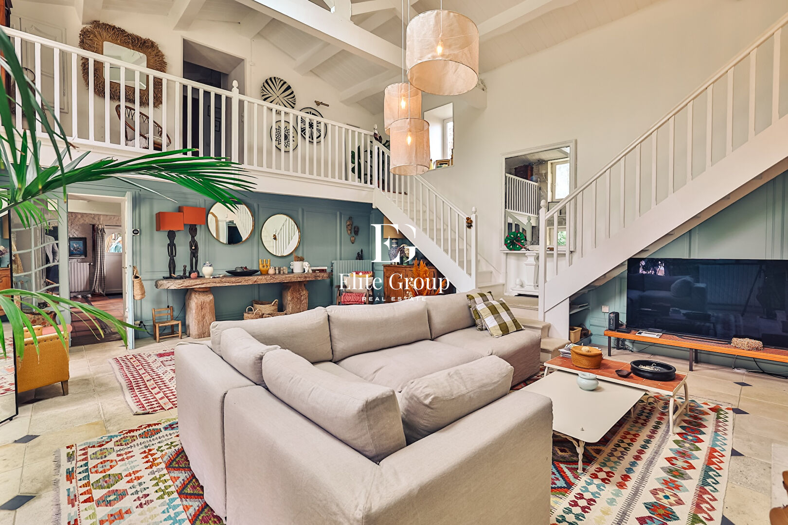 A VENDRE MAGNIFIQUE CHARENTAISE AUX PORTES DE LA ROCHELLE - 254 M2