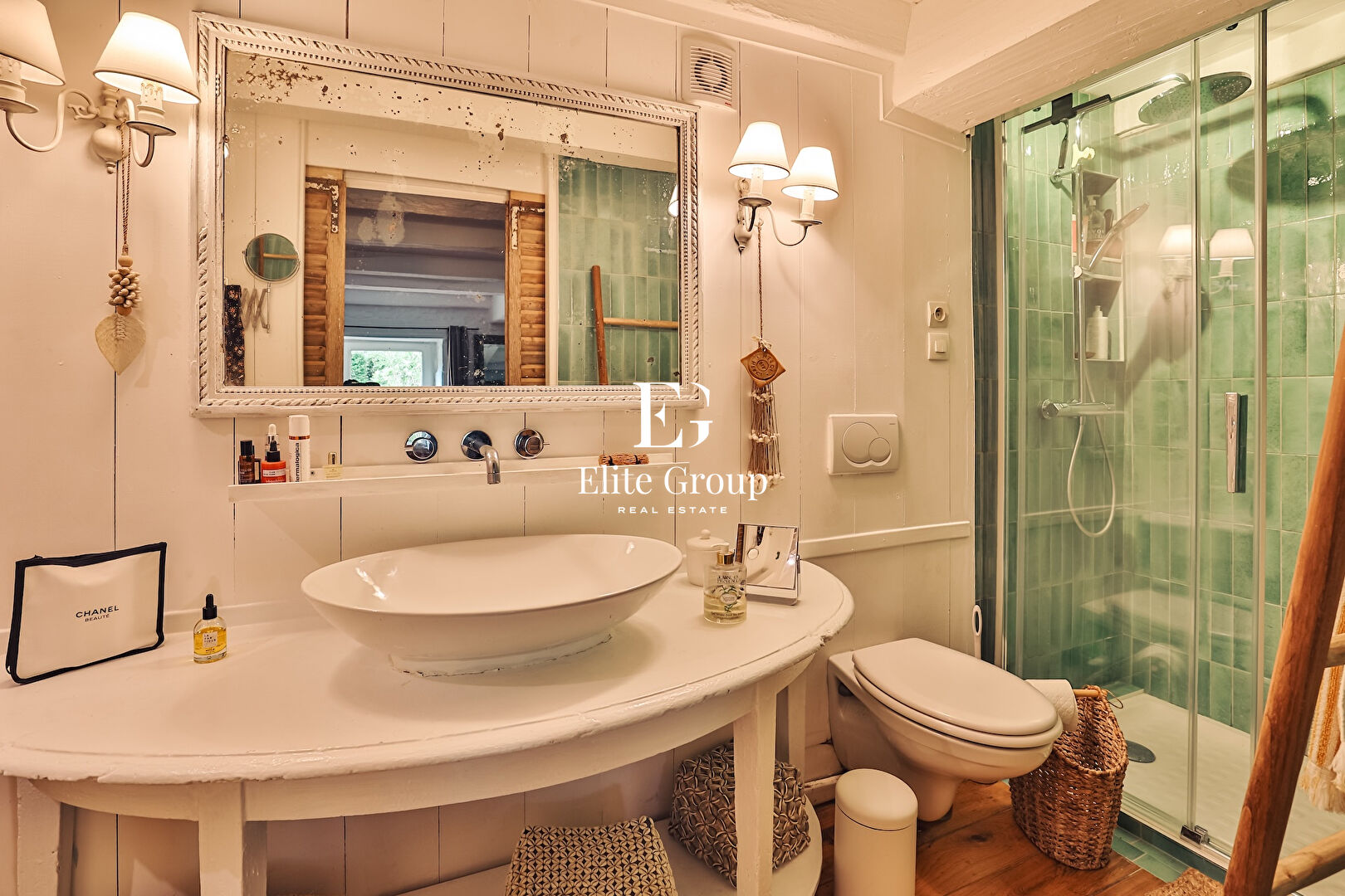 A VENDRE MAGNIFIQUE CHARENTAISE AUX PORTES DE LA ROCHELLE - 254 M2