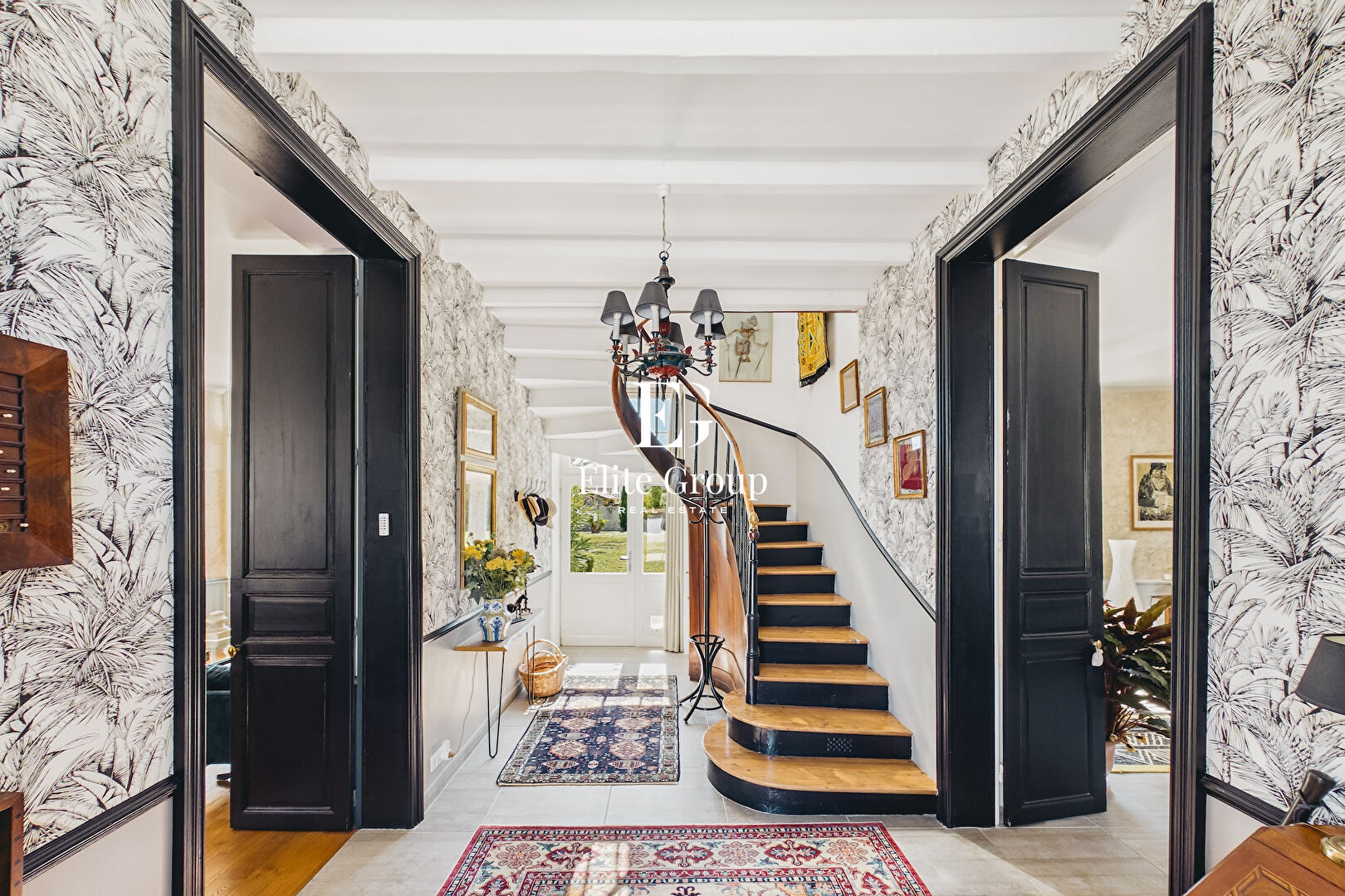 À VENDRE PROPRIÉTÉ D'EXCEPTION 178 M² AU SUD D'ANGOULEME