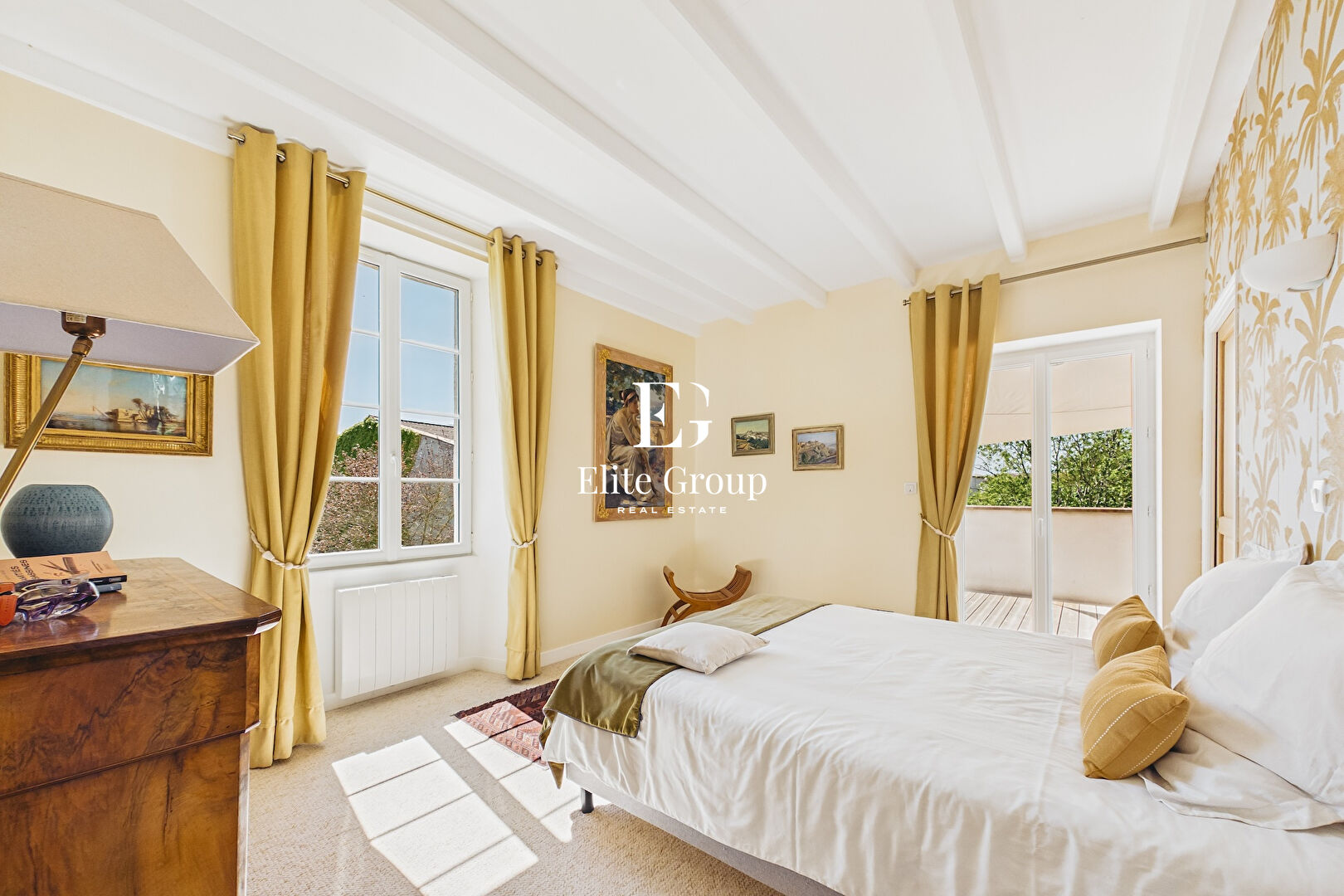 À VENDRE PROPRIÉTÉ D'EXCEPTION 178 M² AU SUD D'ANGOULEME