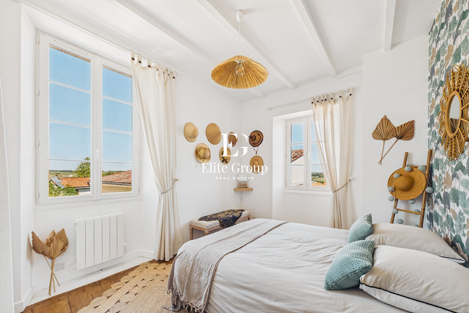 À VENDRE PROPRIÉTÉ D'EXCEPTION 178 M² AU SUD D'ANGOULEME
