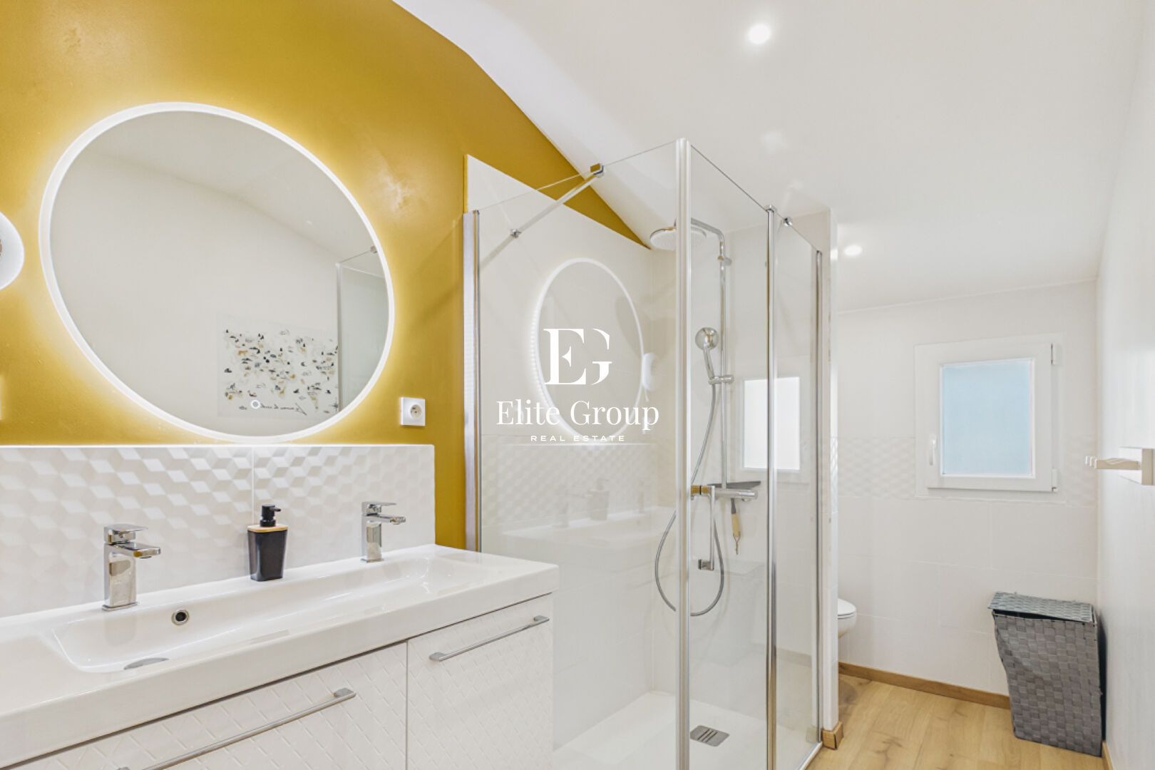 A Vendre Maison - Breuil-Magné - 6 Chambres - 178  m²