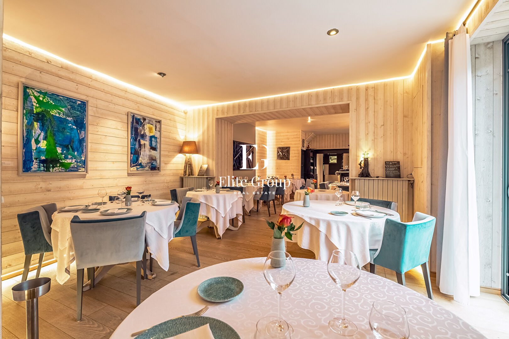 À VENDRE  Fonds+ Murs avec Licence IV au coeur de Sarlat-la-Canéda