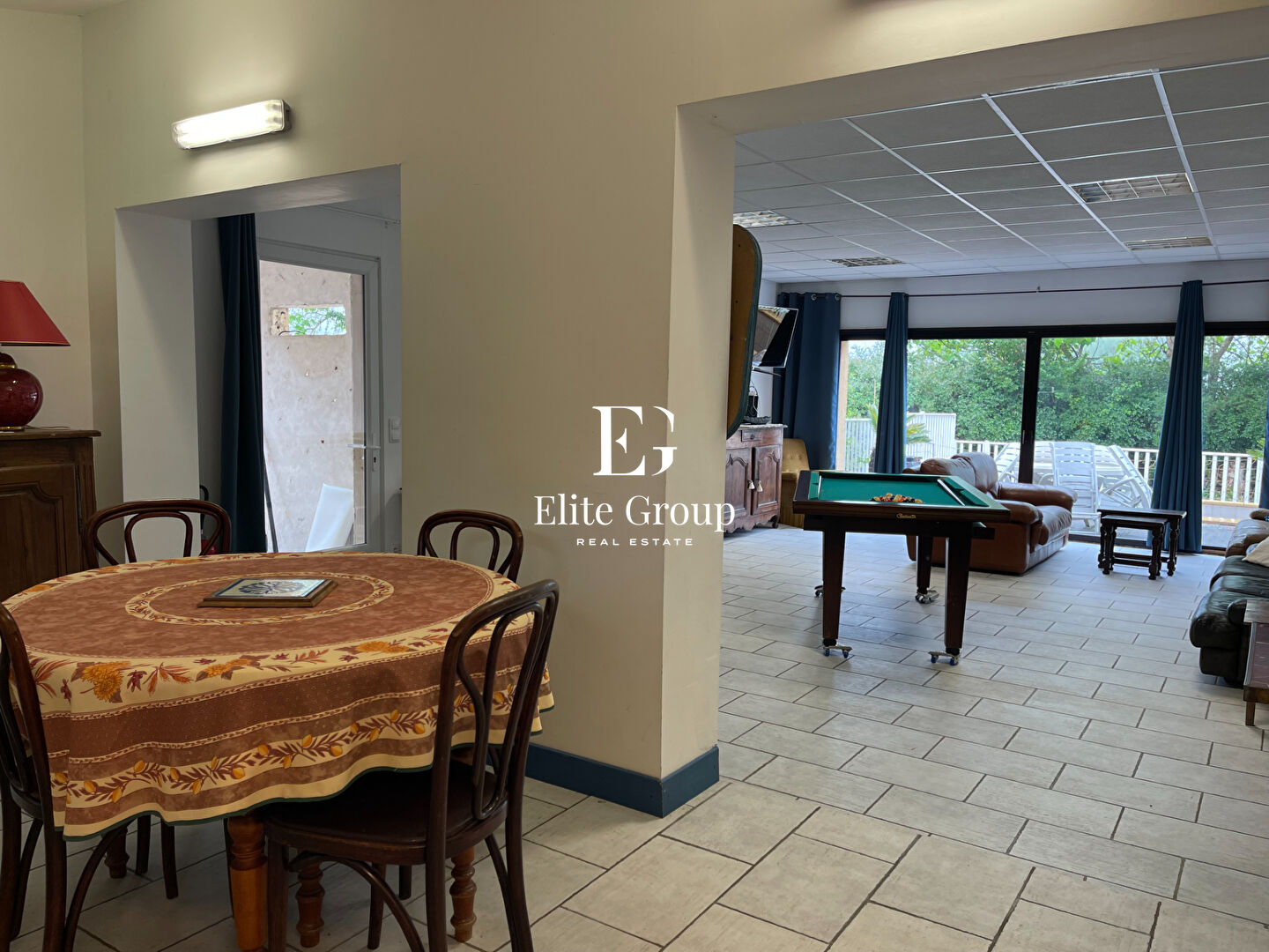 À VENDRE Maison Saint Cyprien 11 pièces 355 m² avec piscine