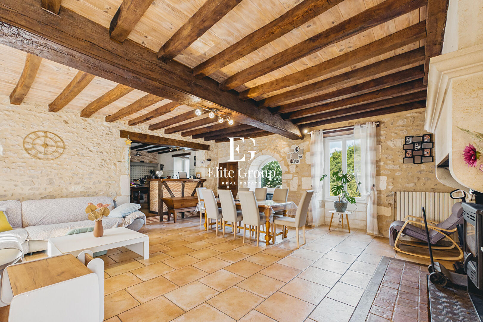 CHARMANTE MAISON EN PIERRE SUR LA COMMUNE DE MARTHON