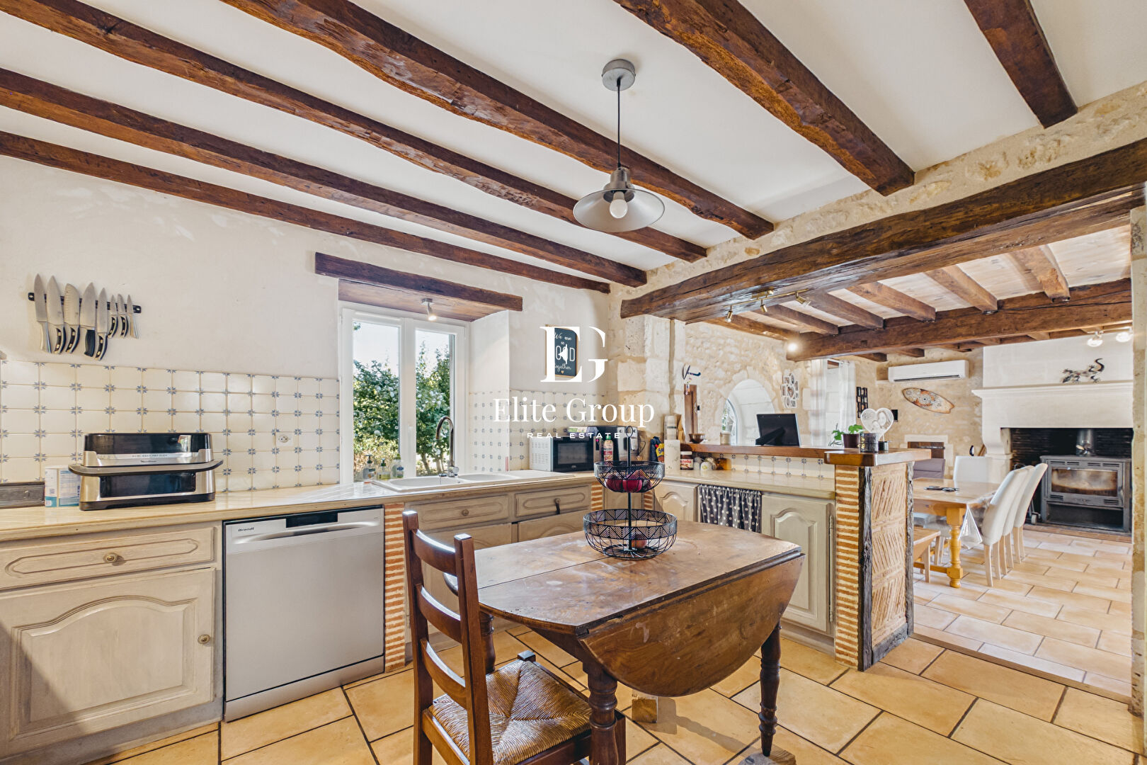 CHARMANTE MAISON EN PIERRE SUR LA COMMUNE DE MARTHON