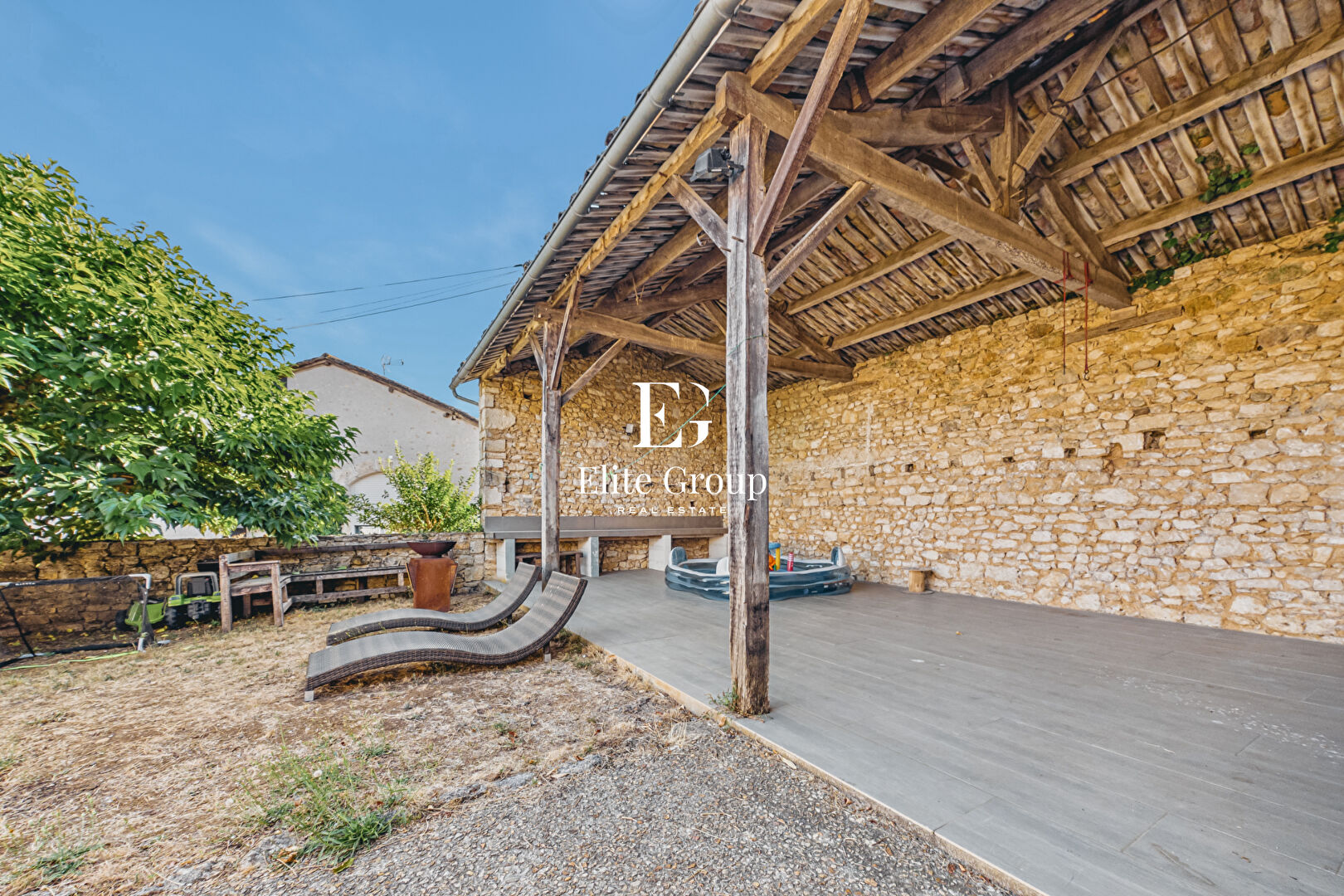 CHARMANTE MAISON EN PIERRE SUR LA COMMUNE DE MARTHON