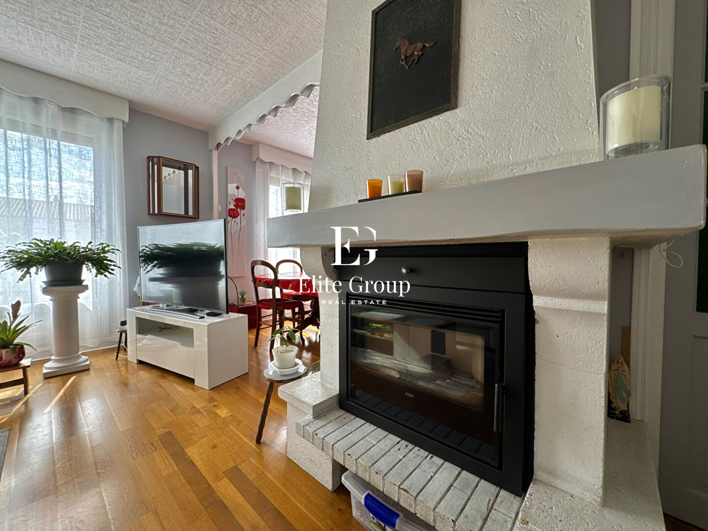 A Vendre Maison - Tonnay Charente - 90 m² - 2 Chambres + 1 Studio - Garage