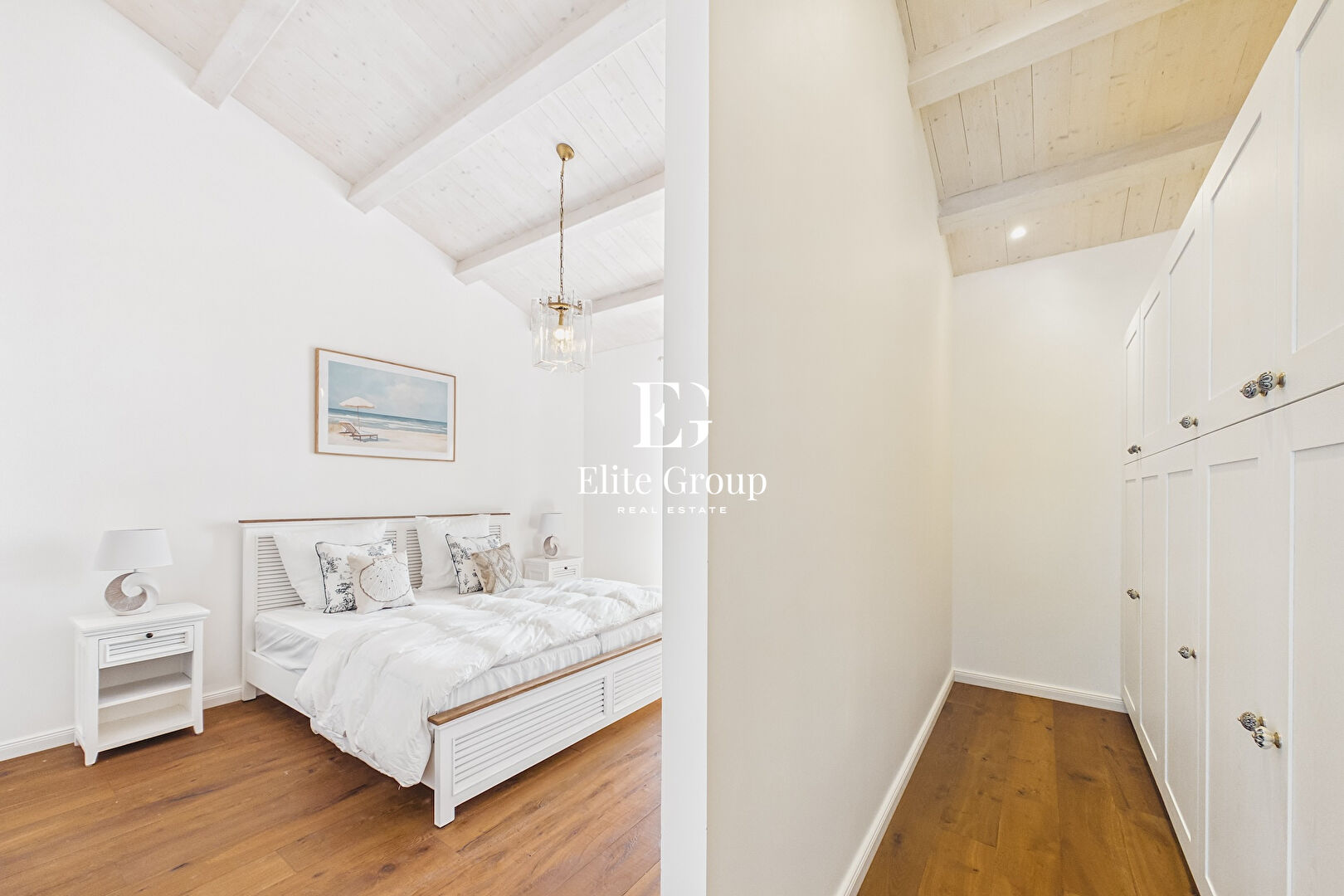 À VENDRE DEMEURE DE PRESTIGE À SAINTE-MARIE-DE-RÉ - 305M2