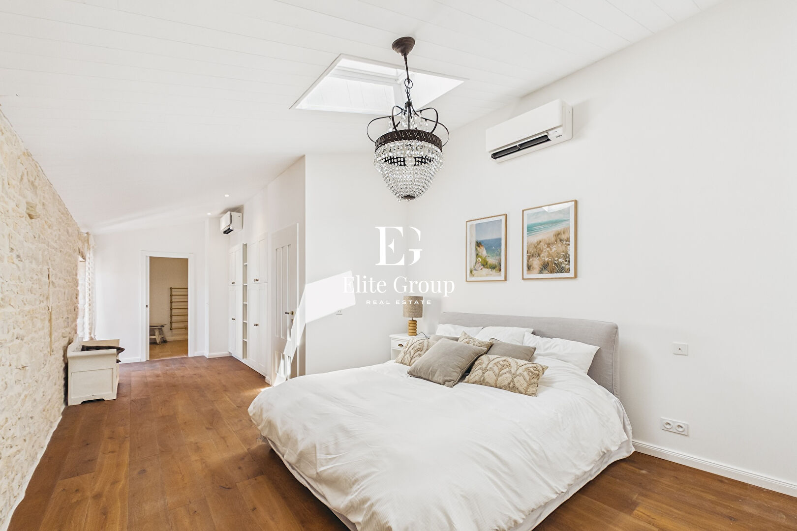 À VENDRE DEMEURE DE PRESTIGE À SAINTE-MARIE-DE-RÉ - 305M2