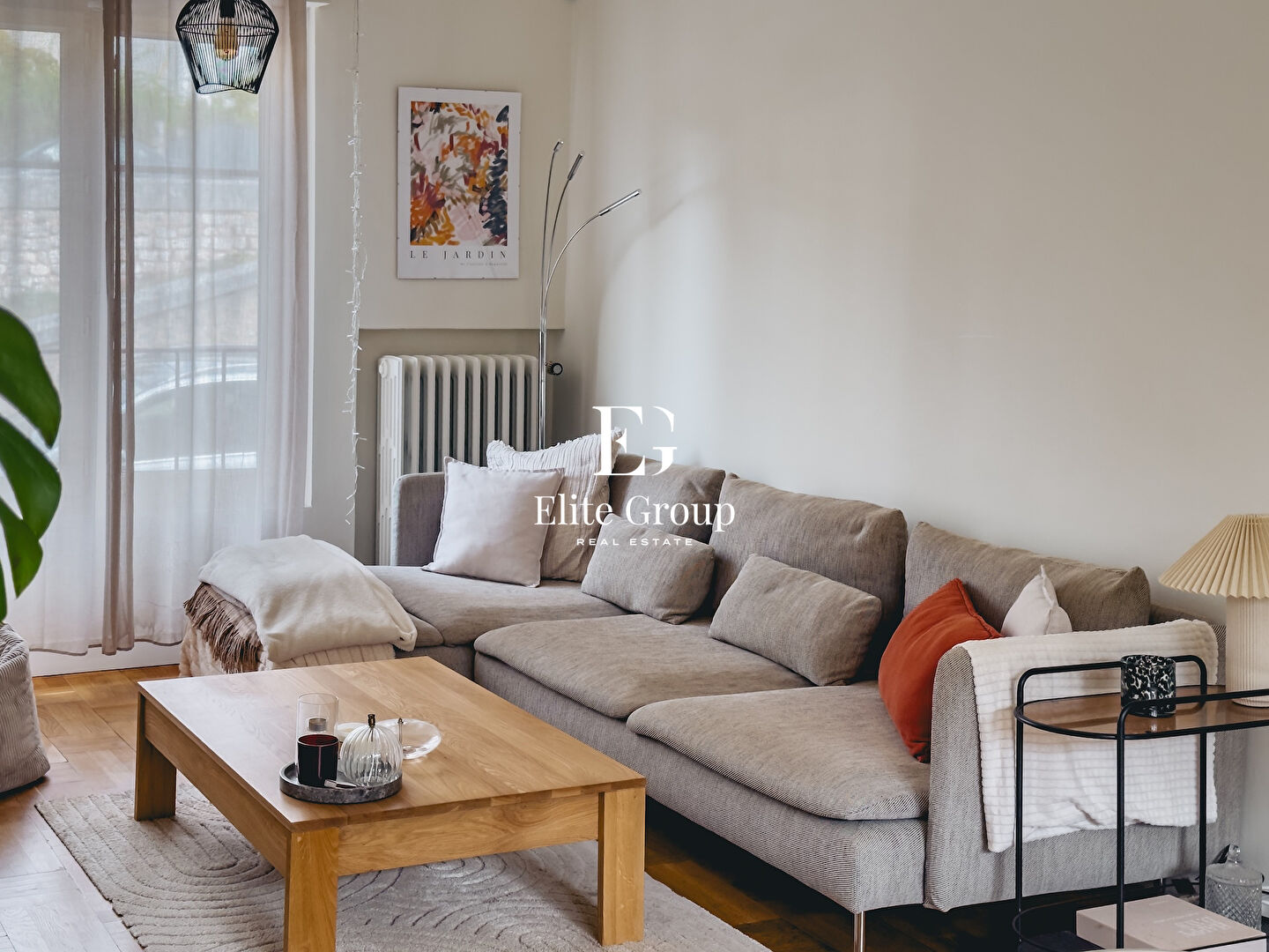 A VENDRE - ELEGANTE MAISON DE VILLE - PROCHE CENTRE-VILLE - 4 PIECES - 98 M2