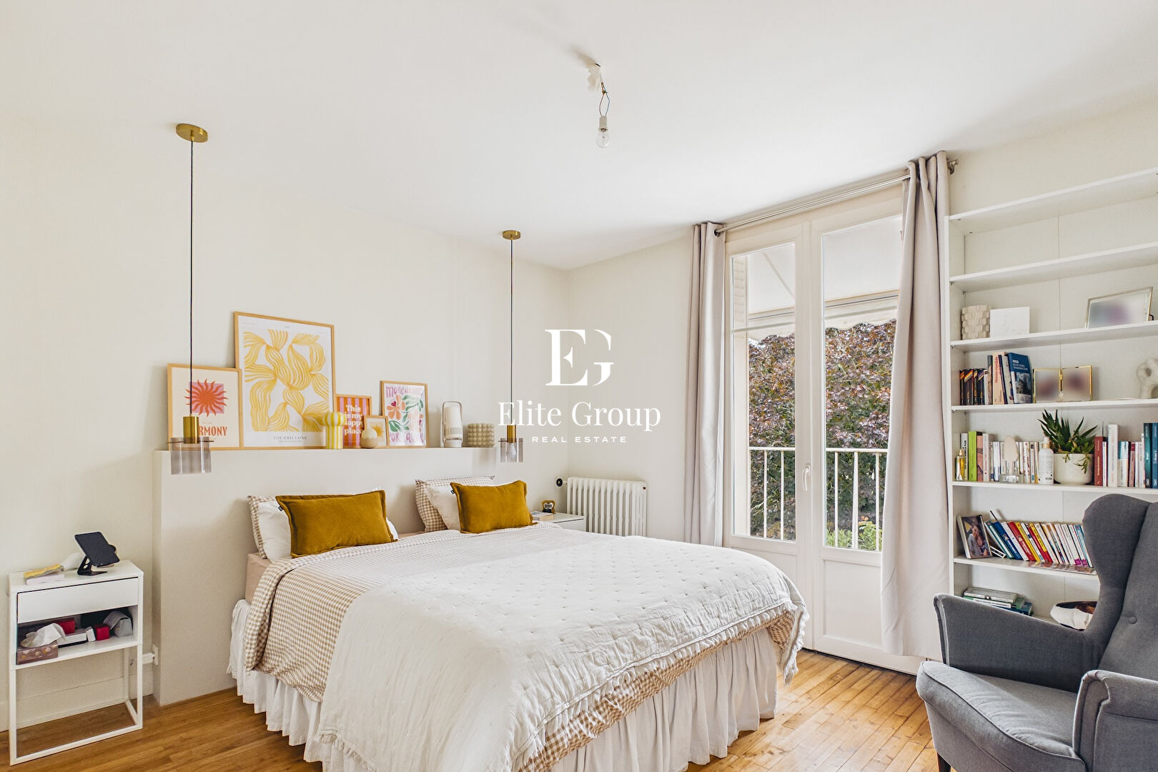 A VENDRE - ELEGANTE MAISON DE VILLE - PROCHE CENTRE-VILLE - 4 PIECES - 98 M2