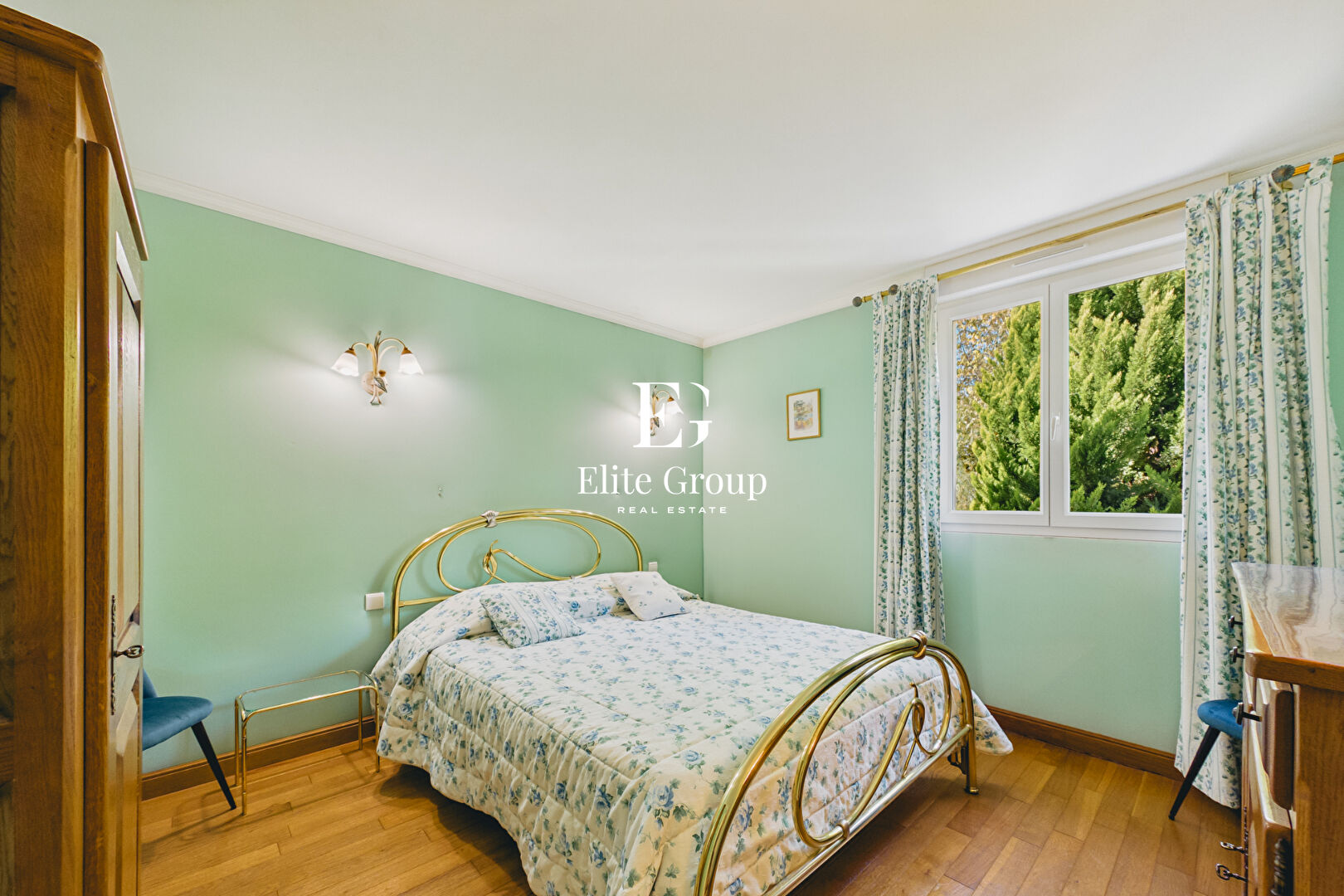 MAISON DE PLAIN-PIED SUR PARC ARBORÉ DE PRÈS DE 5000 M² PROCHE D'ANGOULEME