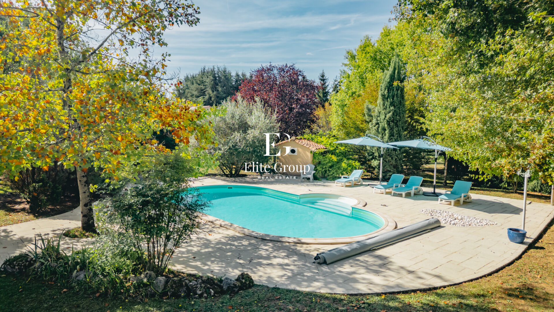 MAISON DE PLAIN-PIED SUR PARC ARBORÉ DE PRÈS DE 5000 M² PROCHE D'ANGOULEME