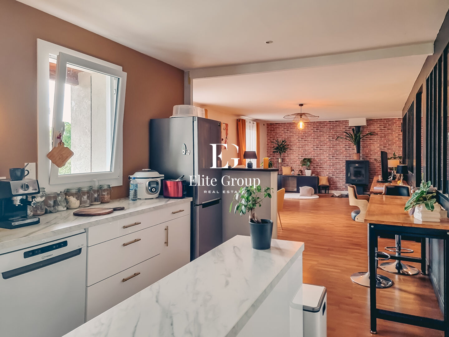 À VENDRE MAISON DE PLAIN-PIED SAINT AMANT DE BOIXE- 6 PIÈCES -121 M²