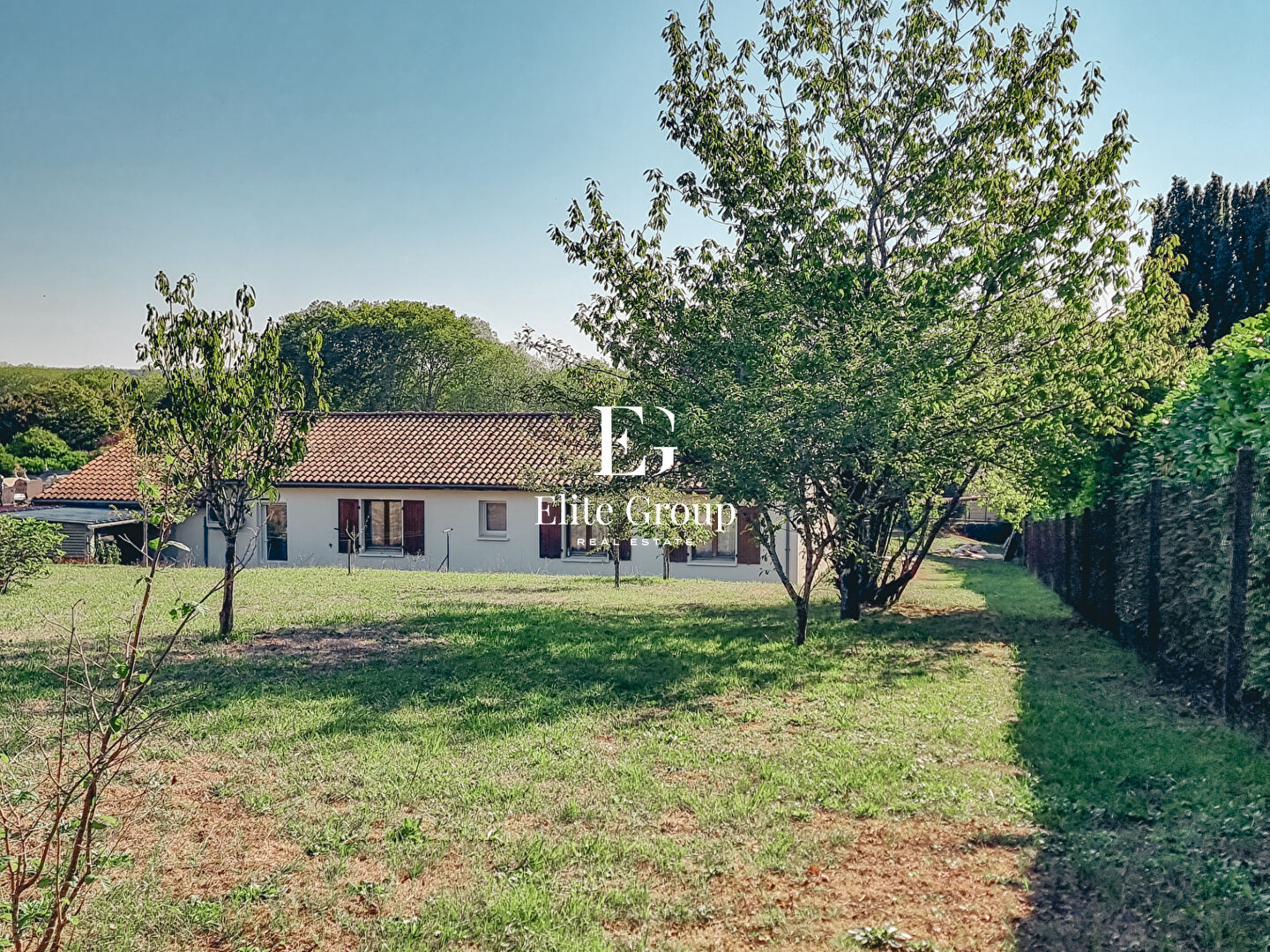 À VENDRE MAISON DE PLAIN-PIED SAINT AMANT DE BOIXE- 6 PIÈCES -121 M²