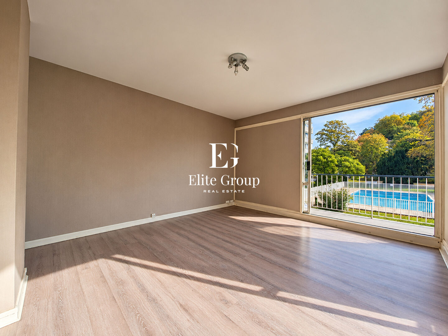 A vendre appartement 2 pièces Angoulême dans résidence sécurisée avec piscine et parking