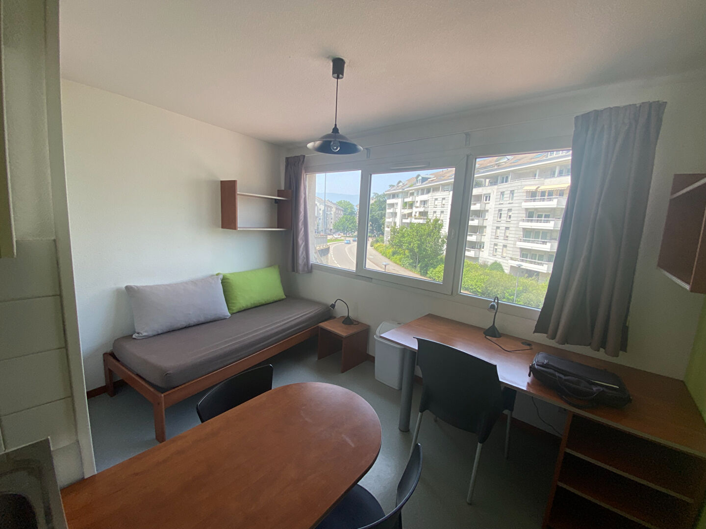 Studio résidence Jean-Jacques Rousseau 16.88M2