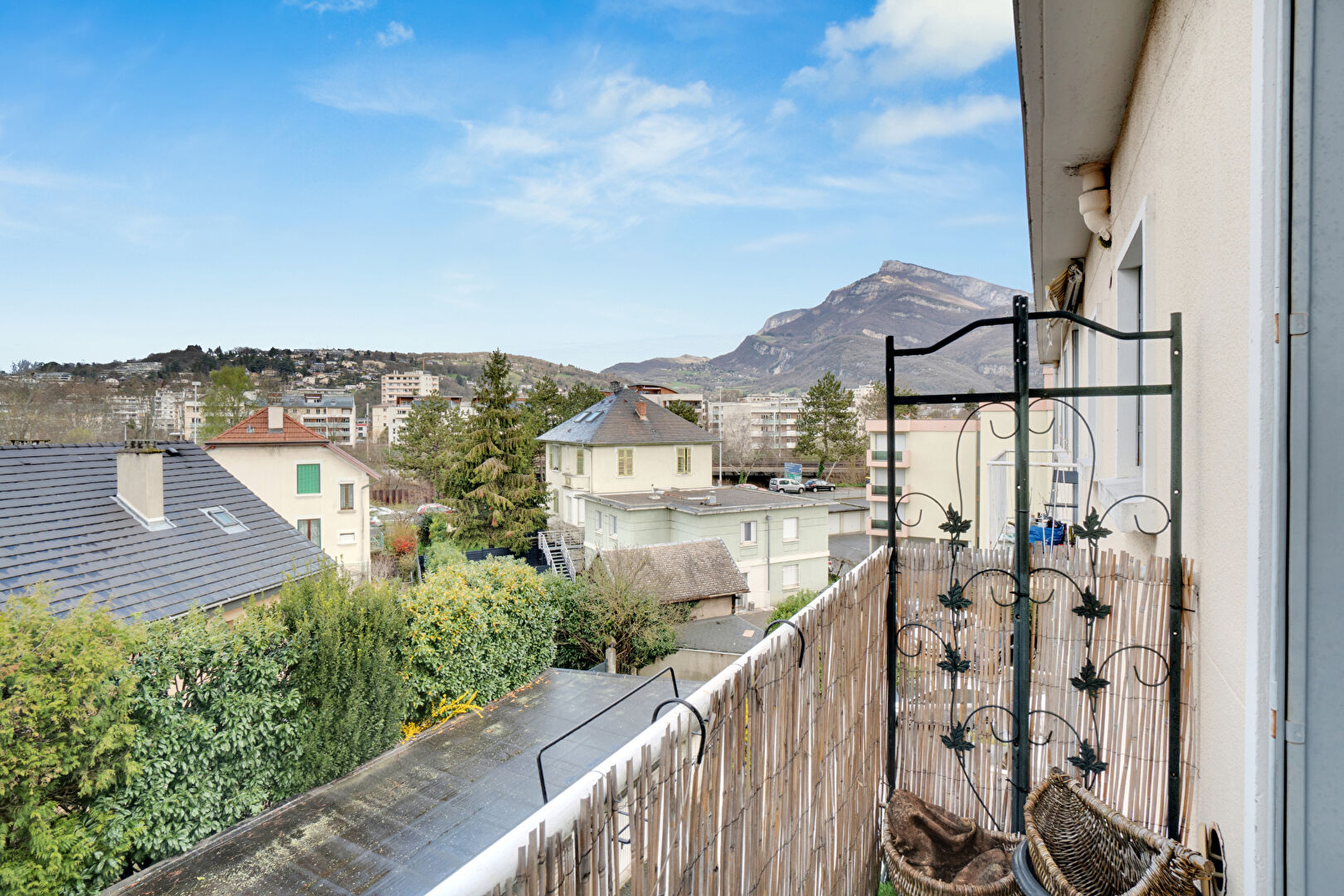 Appartement 3 pièces de 47.91 m² à Chambéry (73000) - référence 459
