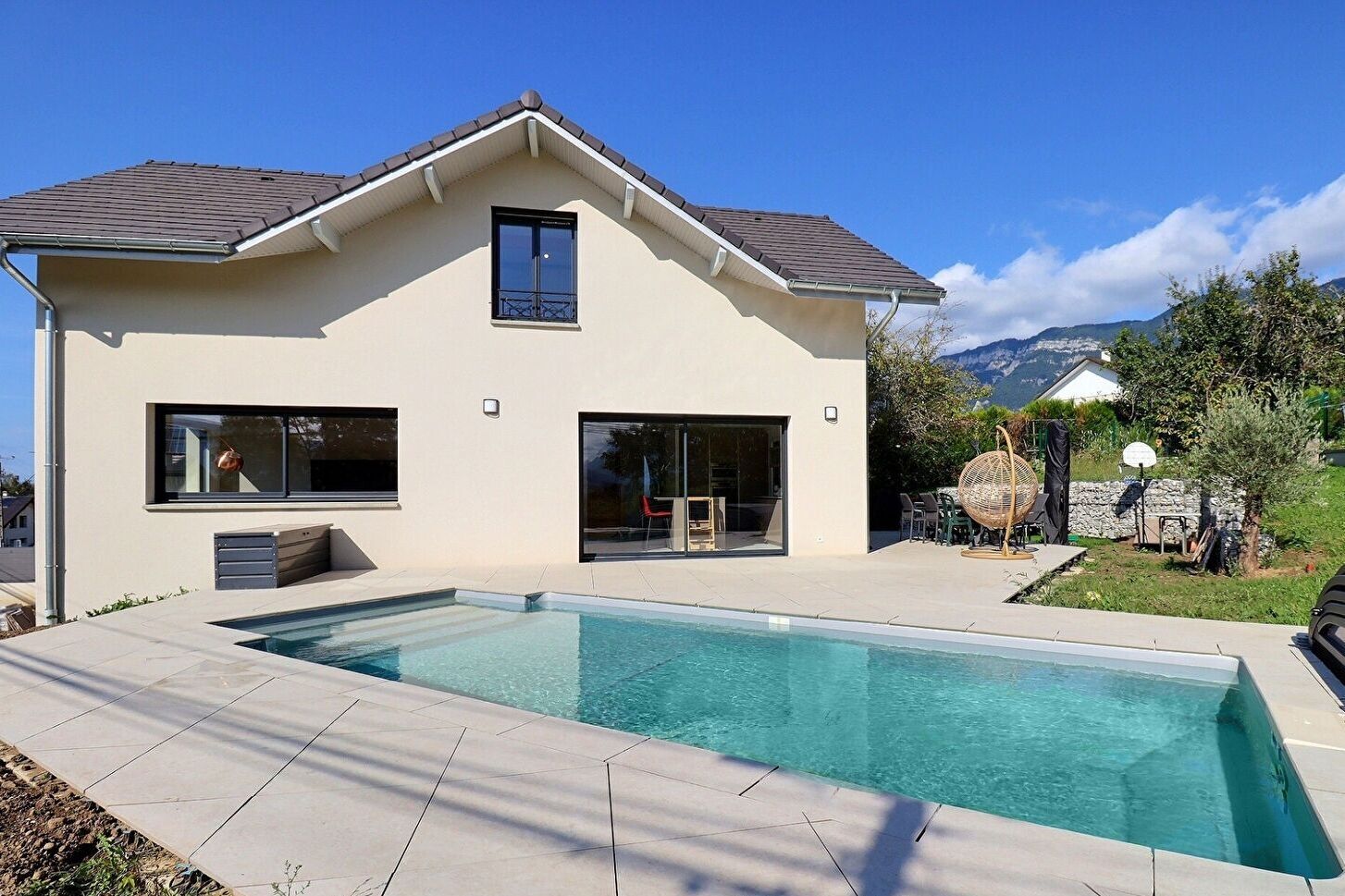 Maison 6 pièces de 138.71 m² à Sonnaz (73000)