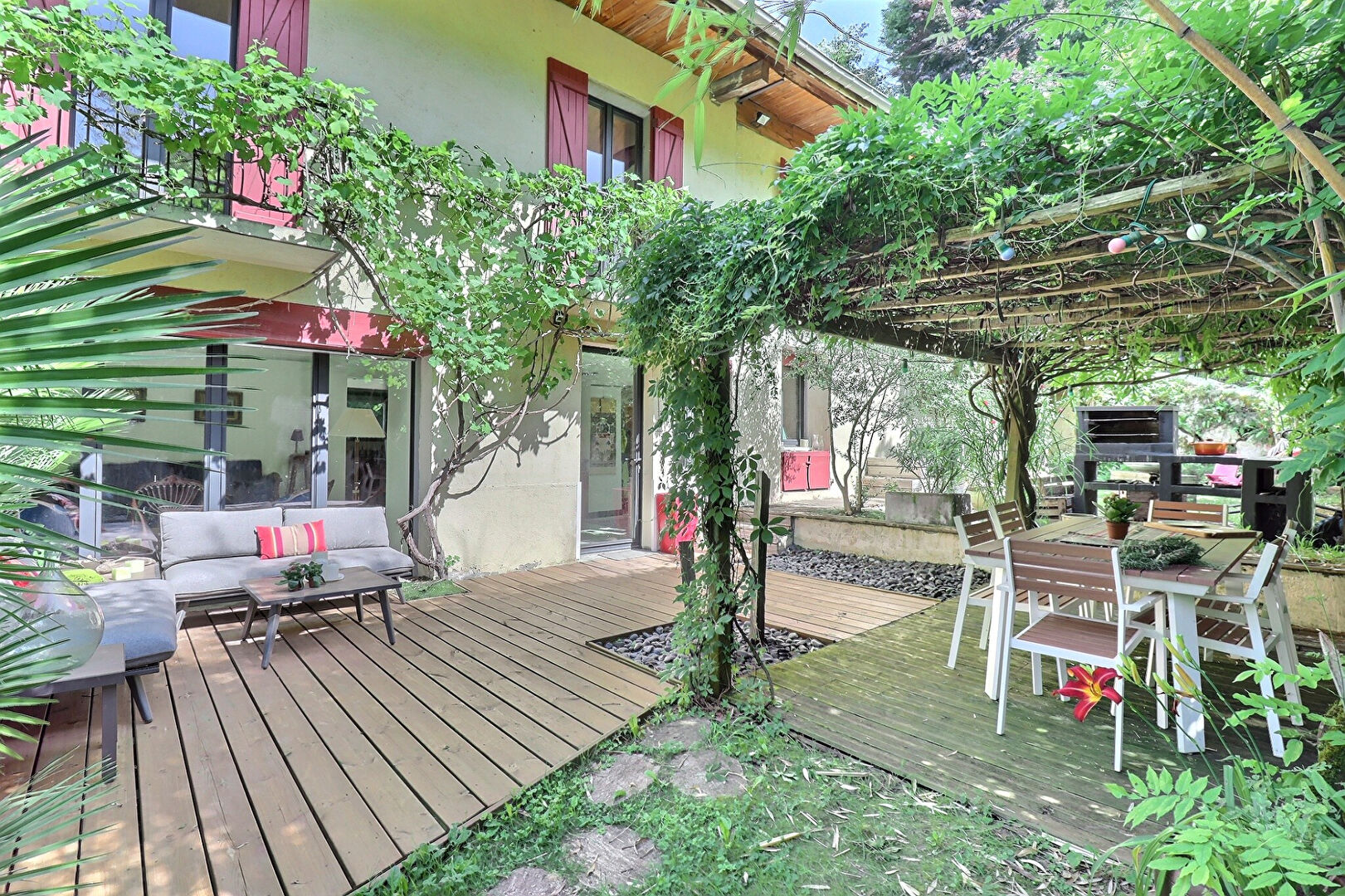 Appartement 9 pièces - 172,81 m² -La Motte-Servolex